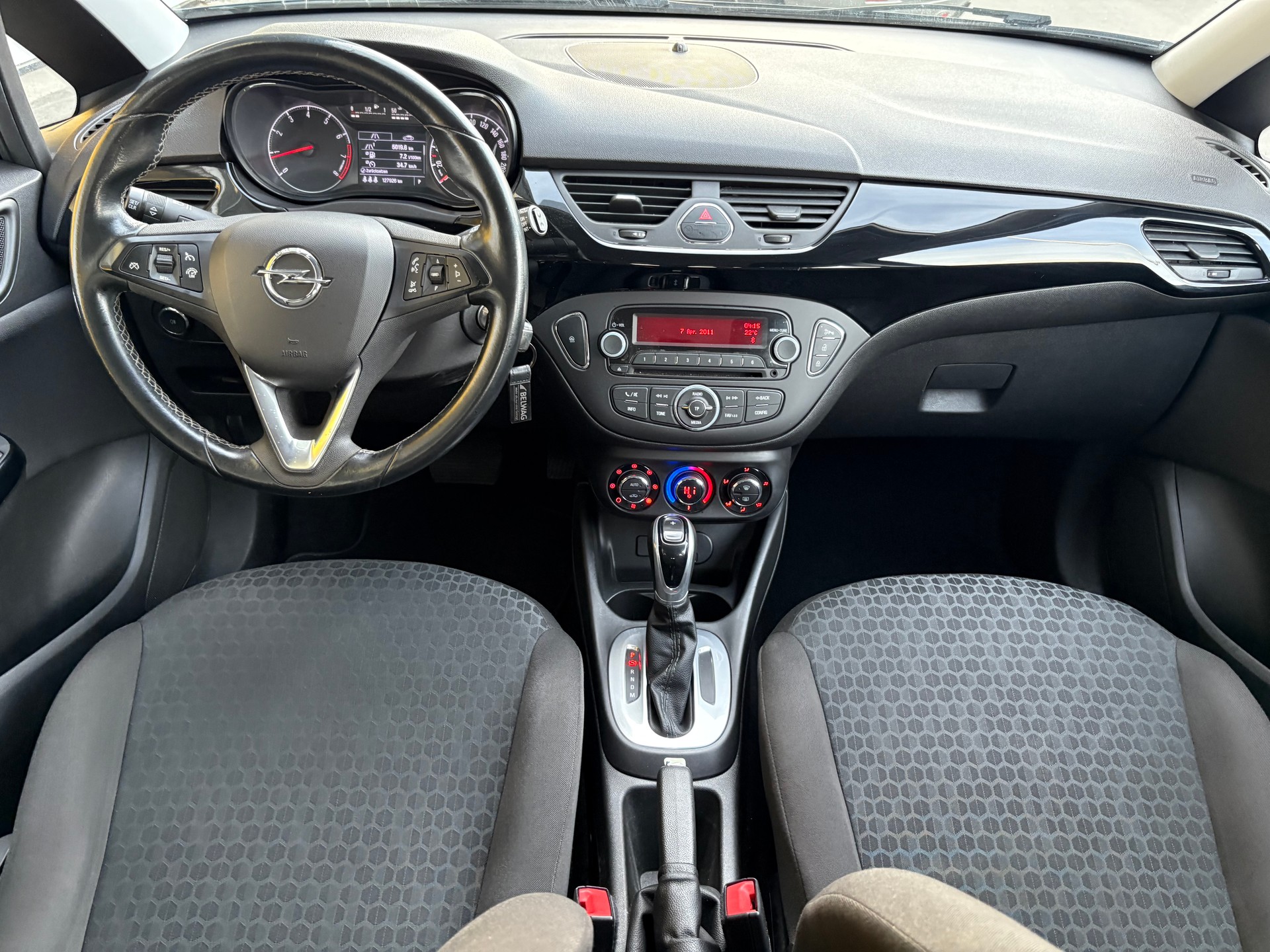 OPEL Corsa 1.4 TP Cosmo Automatic-image-13