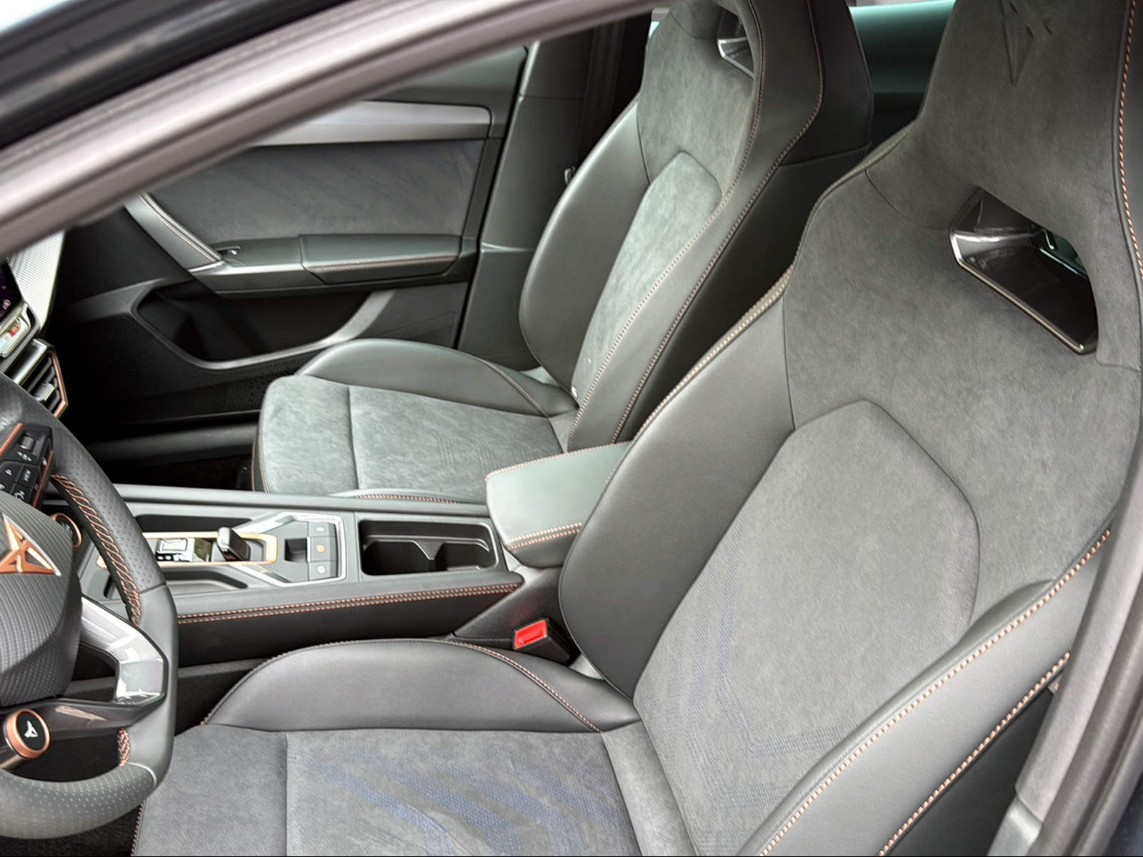 CUPRA Formentor 1.5 TSI Prime Edition DSG-image-6