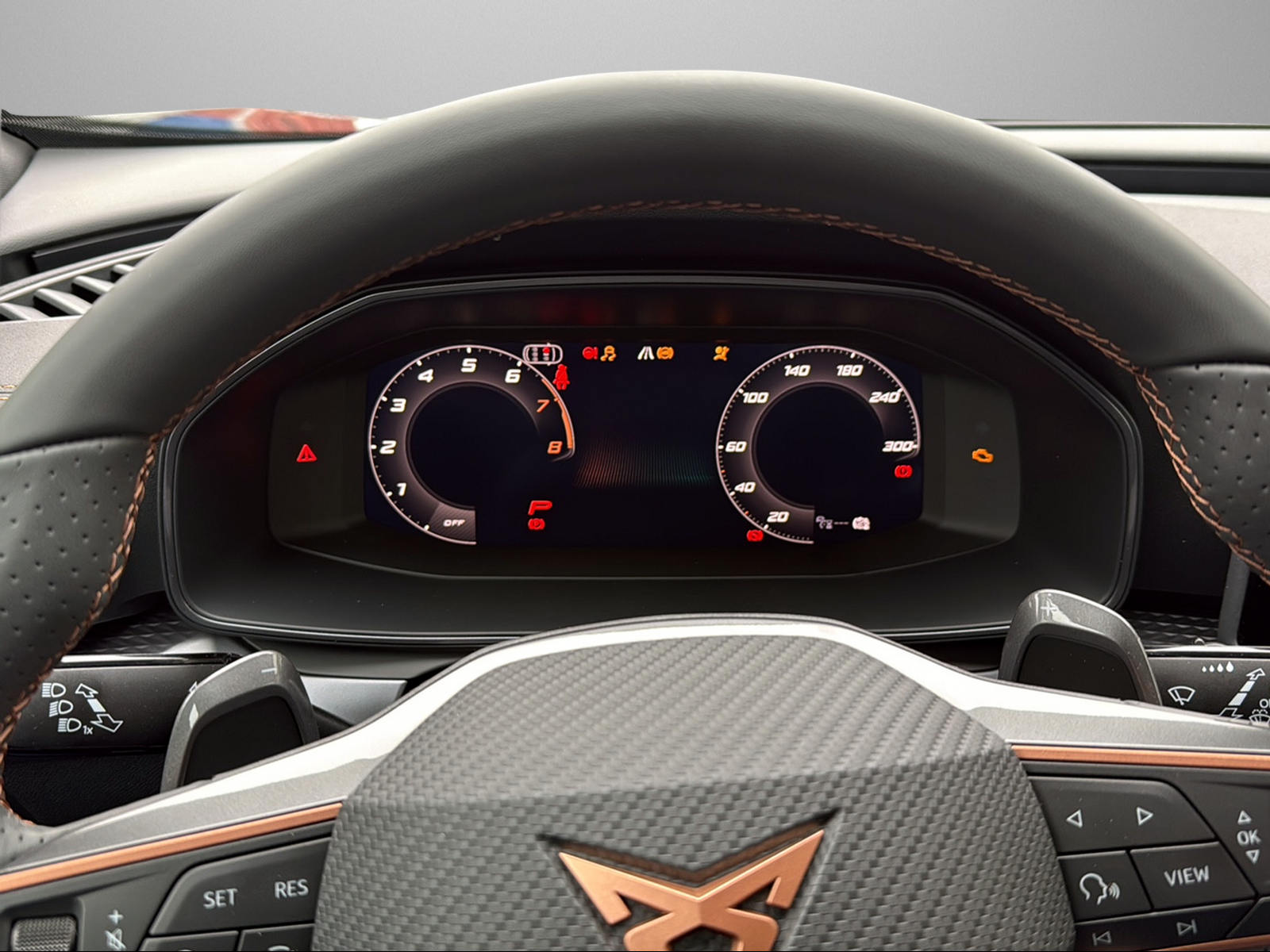 CUPRA Formentor 1.5 TSI Prime Edition DSG-image-8