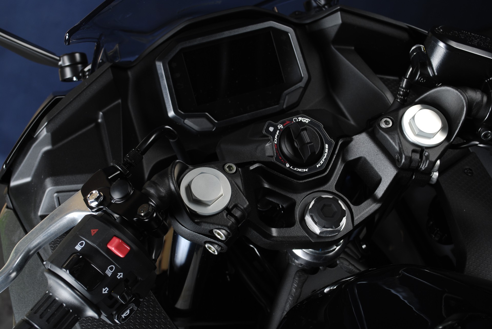 KAWASAKI Ninja 500 SE MY26-image-12