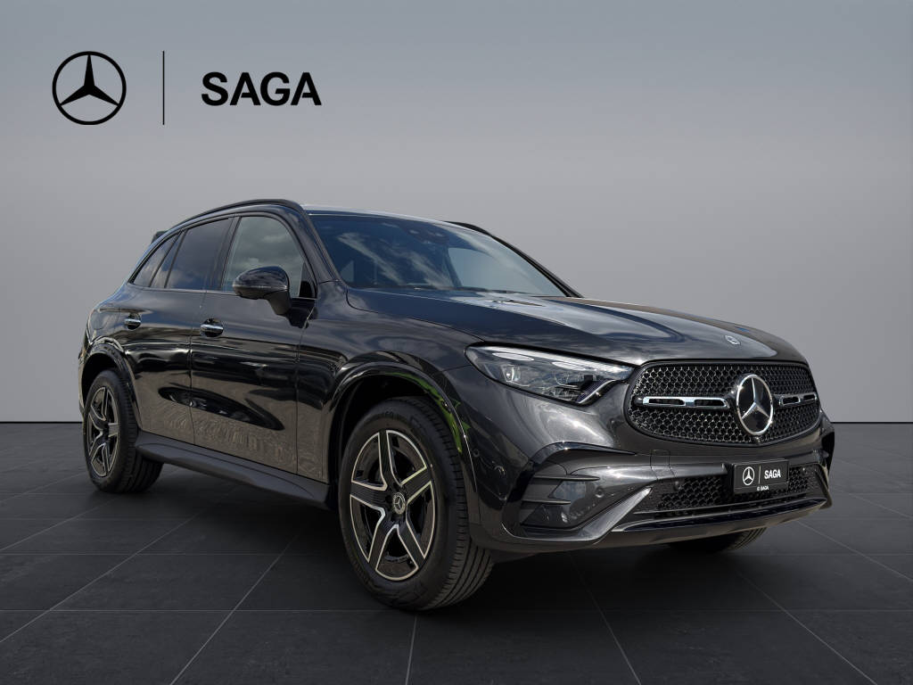 MERCEDES-BENZ GLC 300 e EQ Star AMG Line 4matic-image-0