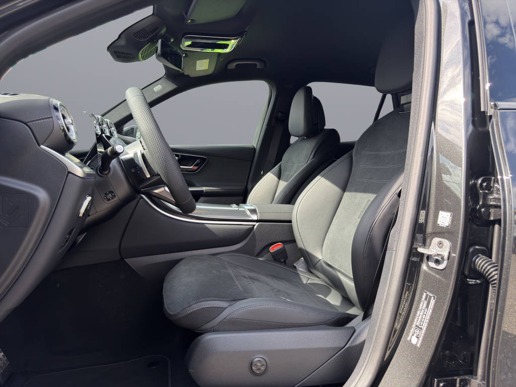 MERCEDES-BENZ GLC 300 e EQ Star AMG Line 4matic-image-7