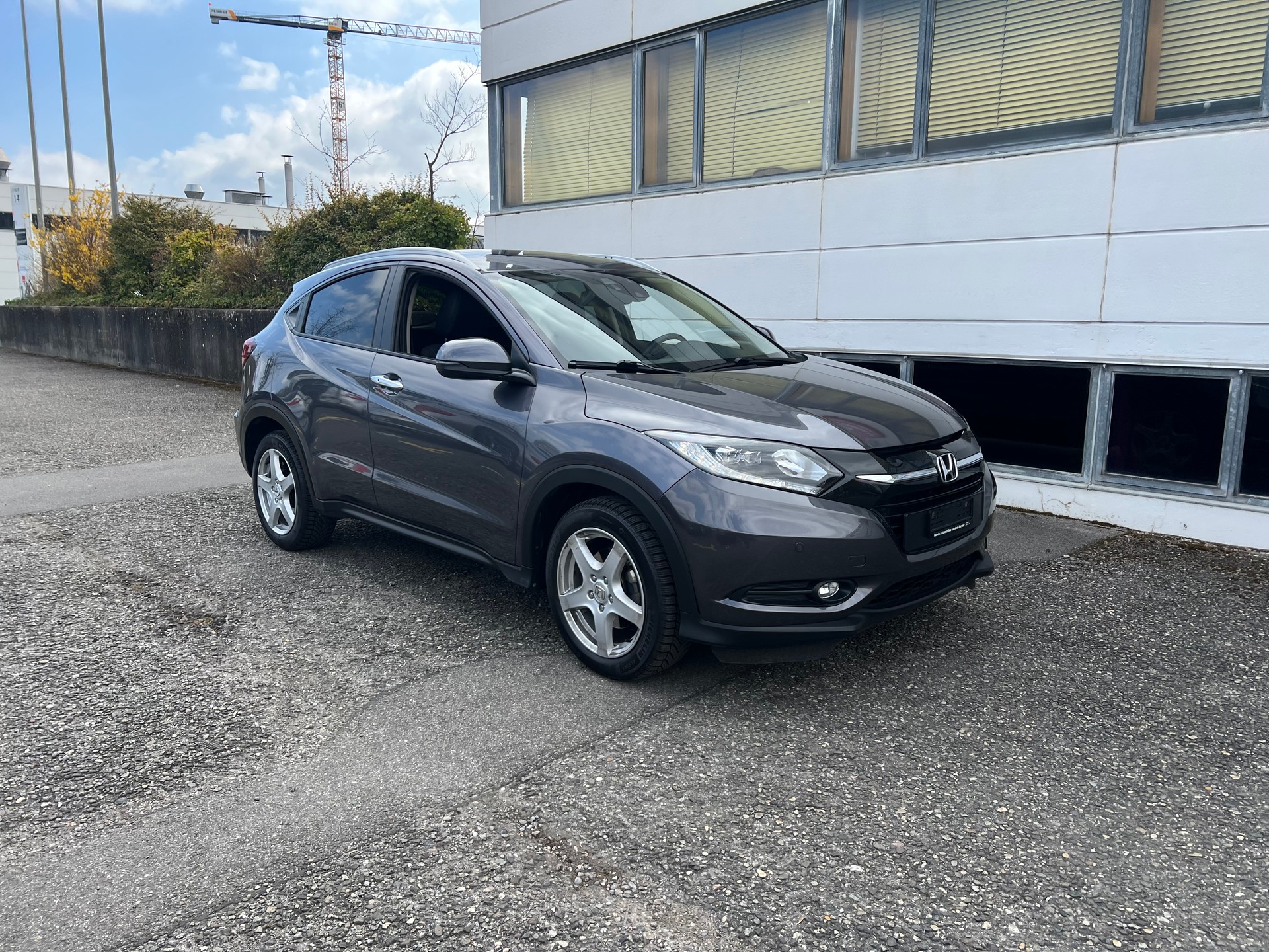 HONDA HR-V 1.5i-VTEC Executive CVT-image-2
