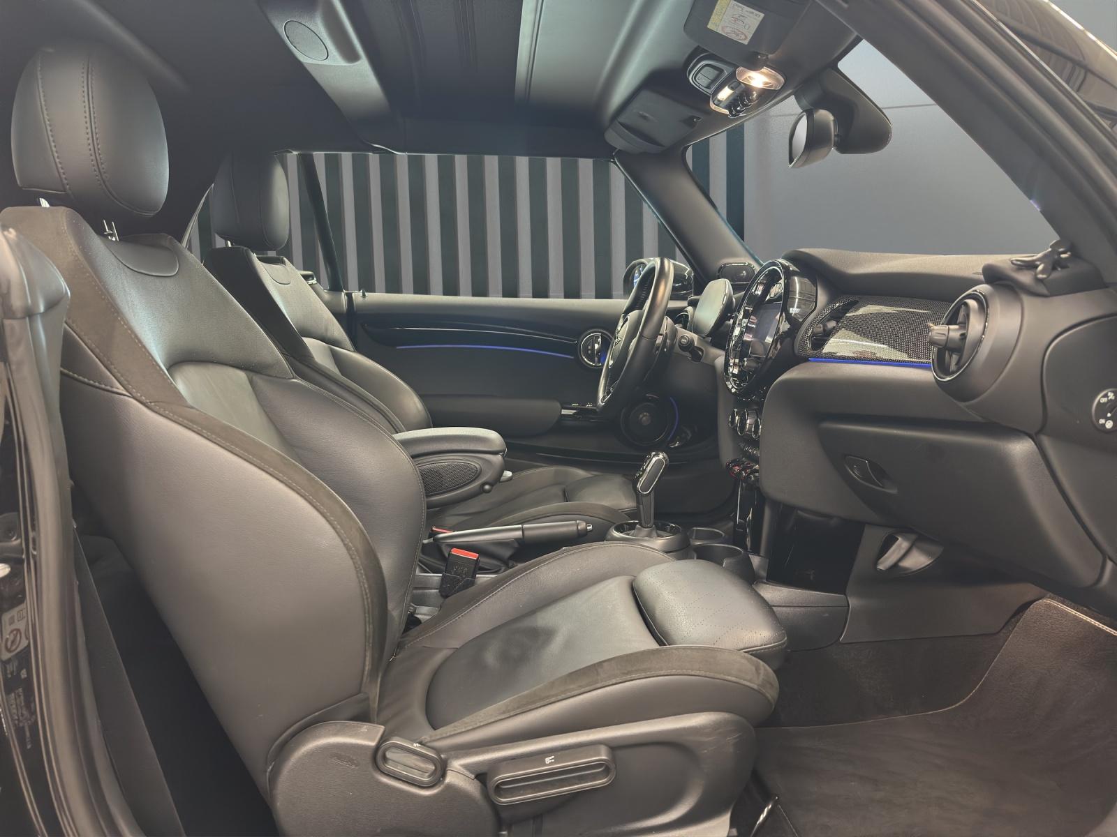MINI Cabrio F57 2.0i Cooper S MINI YOURS TRIM II-image-15
