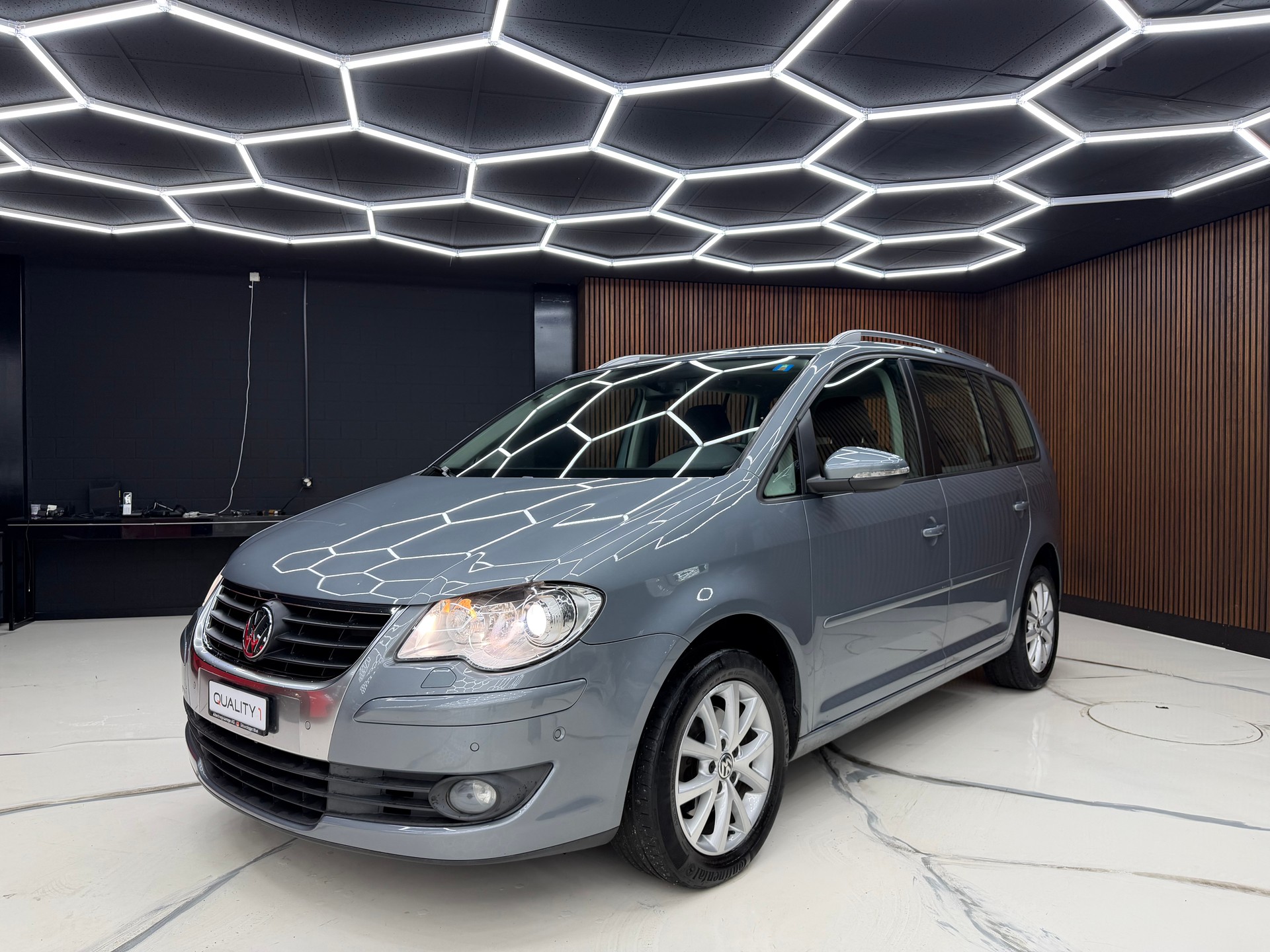 VW Touran 1.4 TSI Team DSG-image-0