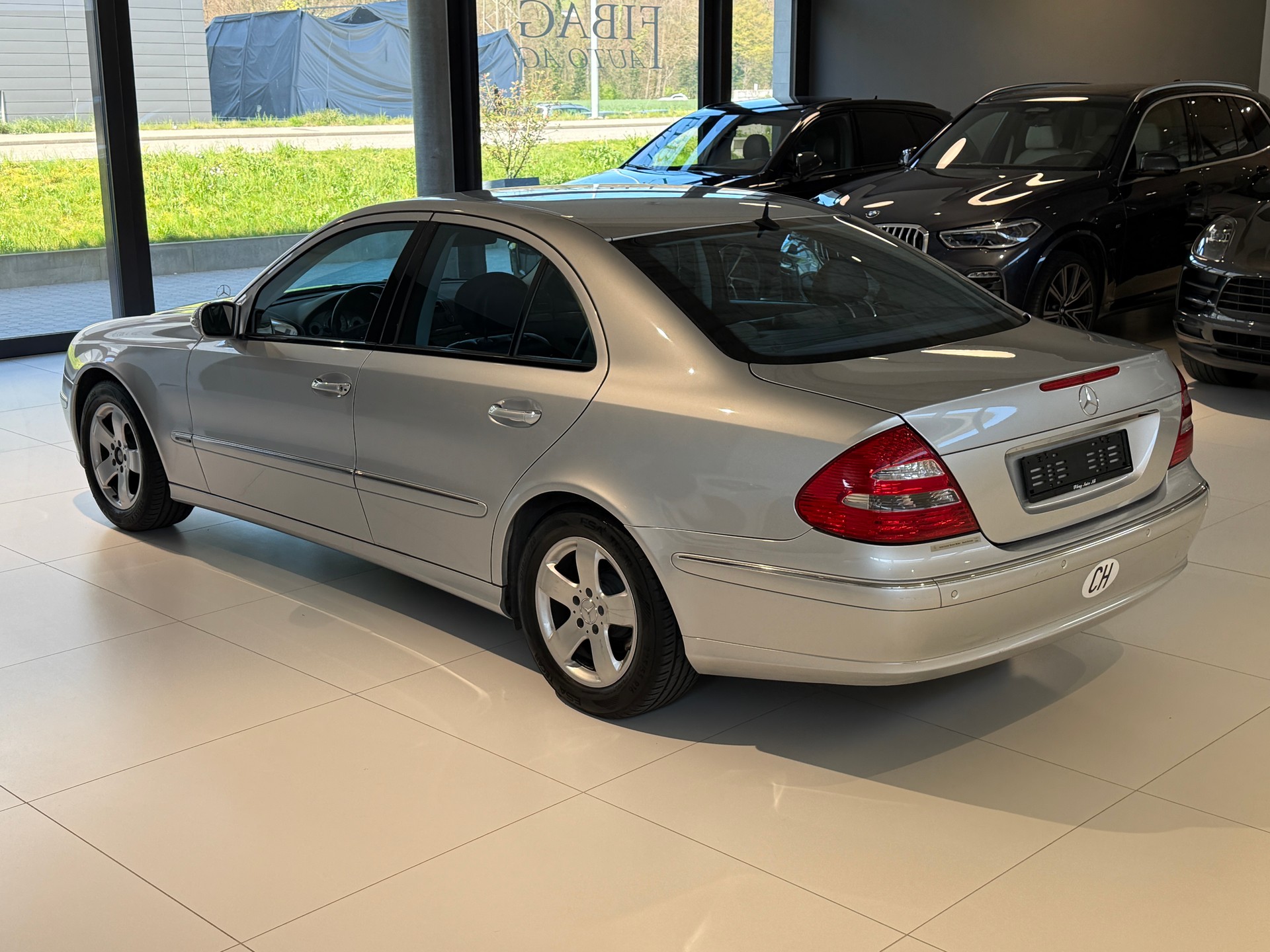 MERCEDES-BENZ E 200 Kompressor Avantgarde **MFK NEU 2026***AUTOMAT***KLIMA***LÜCKENLOSES SERVICEHEFT***8-FACH BEREIFT***-image-20