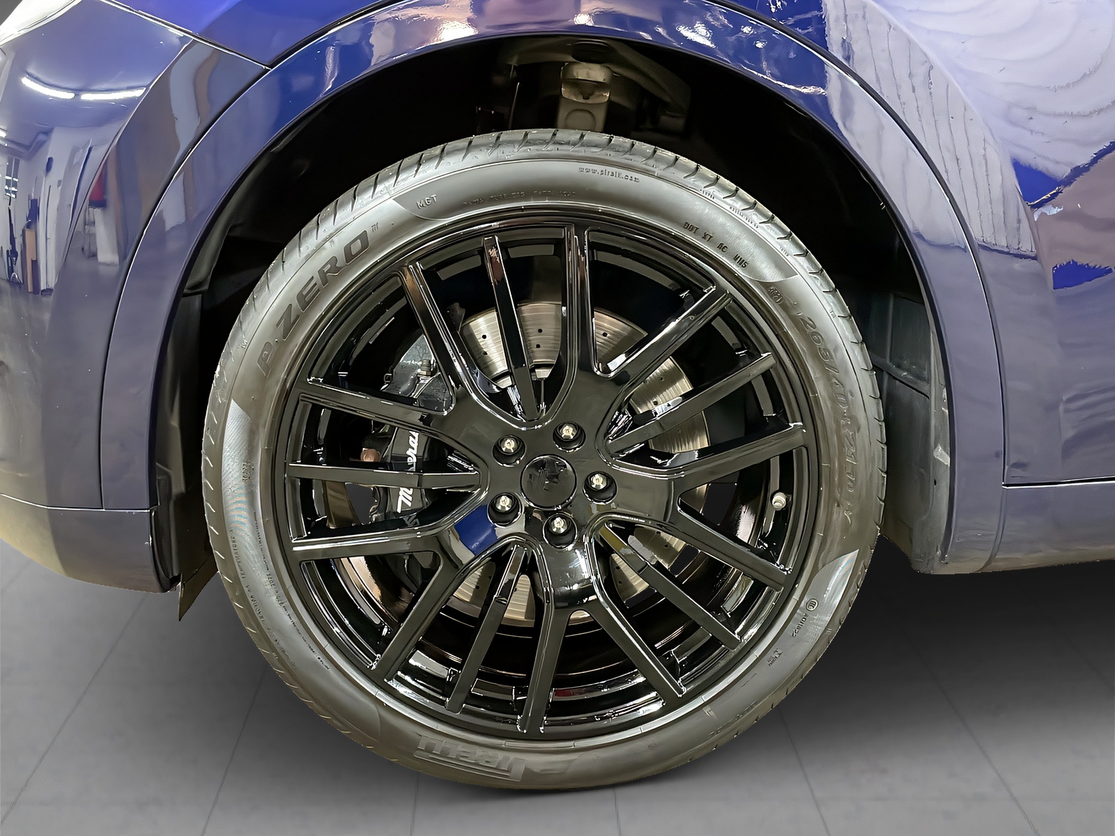 MASERATI Levante 3.0 V6 S-image-14