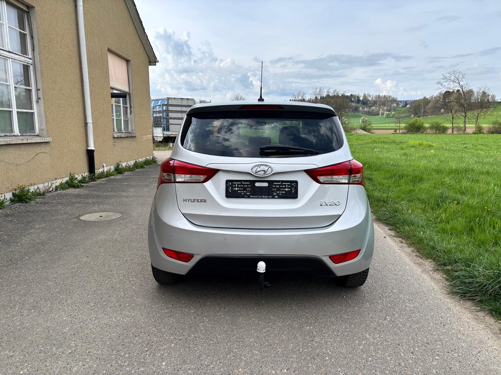 HYUNDAI iX20 1.6 Vertex Automatic-image-3