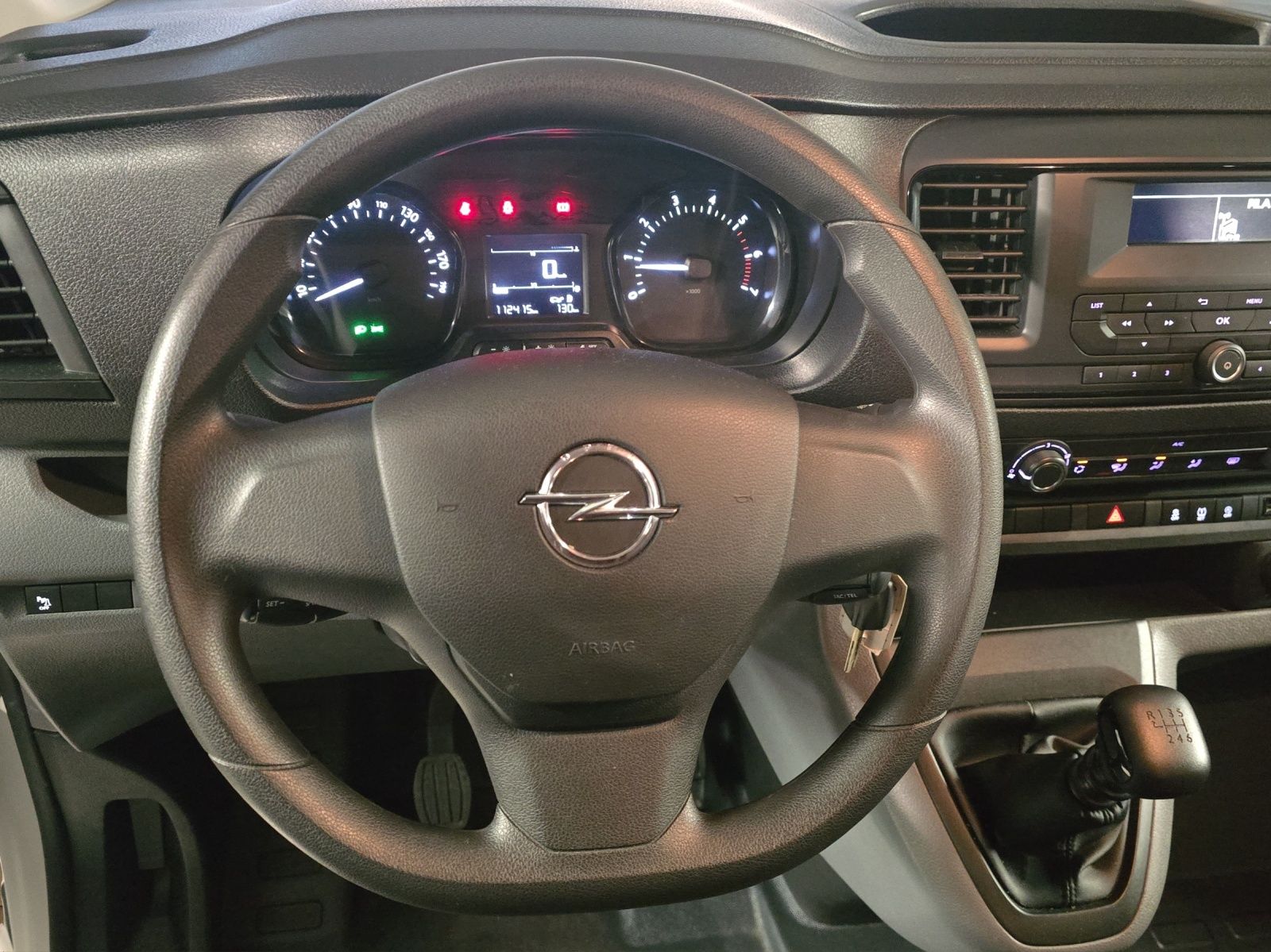 OPEL Vivaro Combi 2.0 CDTI Essentia s/s M-image-10