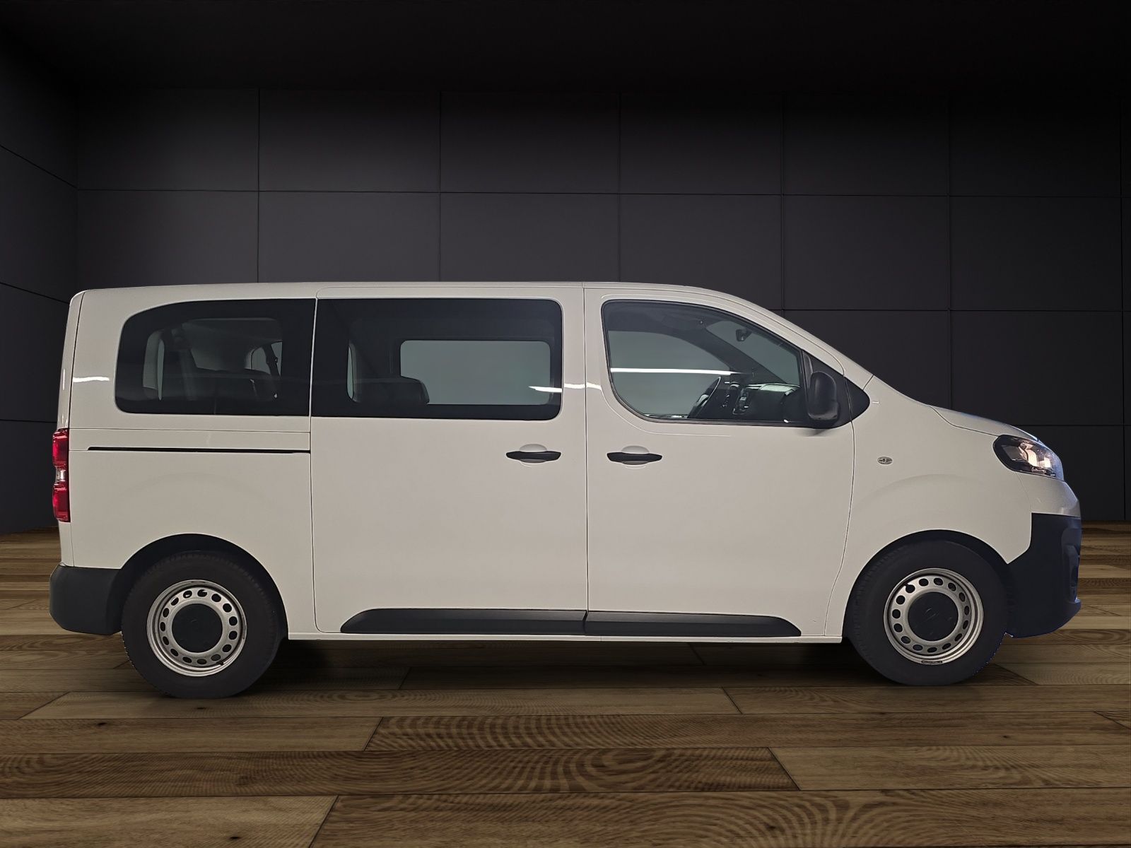 OPEL Vivaro Combi 2.0 CDTI Essentia s/s M-image-4