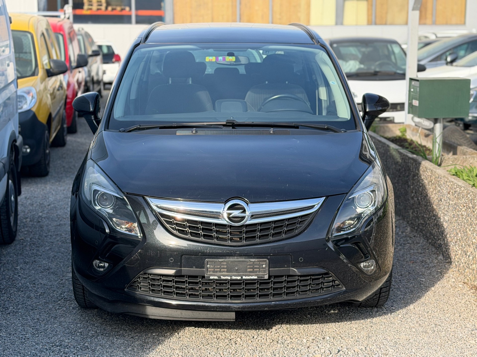 OPEL Zafira Tourer 2.0 CDTi-image-1