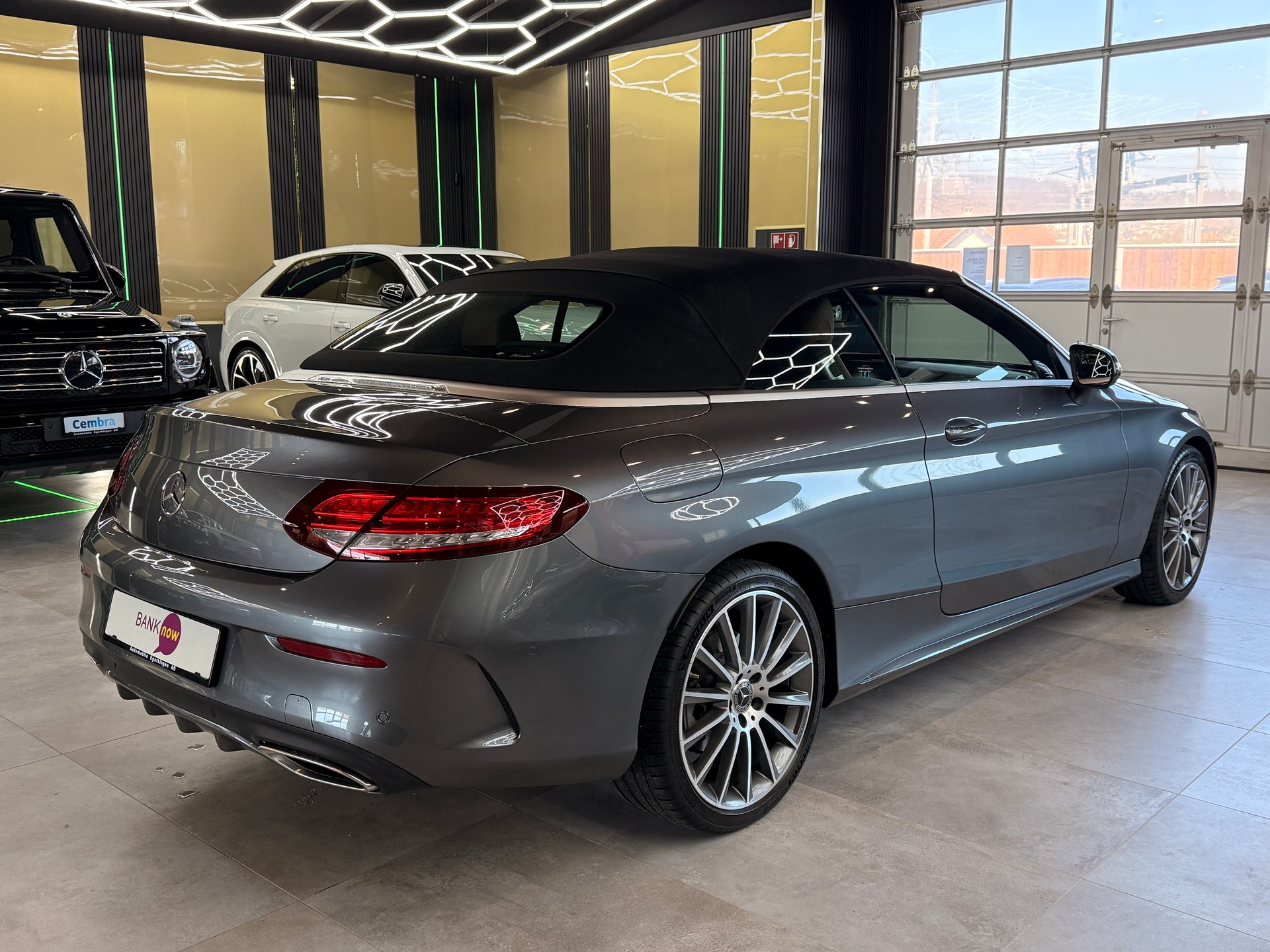 MERCEDES-BENZ C 200 Cabriolet AMG Line 9G-Tronic-image-4