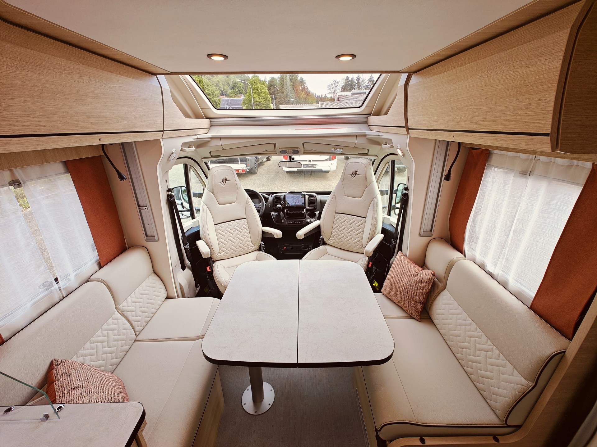 FIAT Rapido SERIE 6 696 F - Automat -- Queensbett XL -- Hubbett -- Solar & Lithium -- Dachklima -- Bodenheizung -- Clesana WC-image-26
