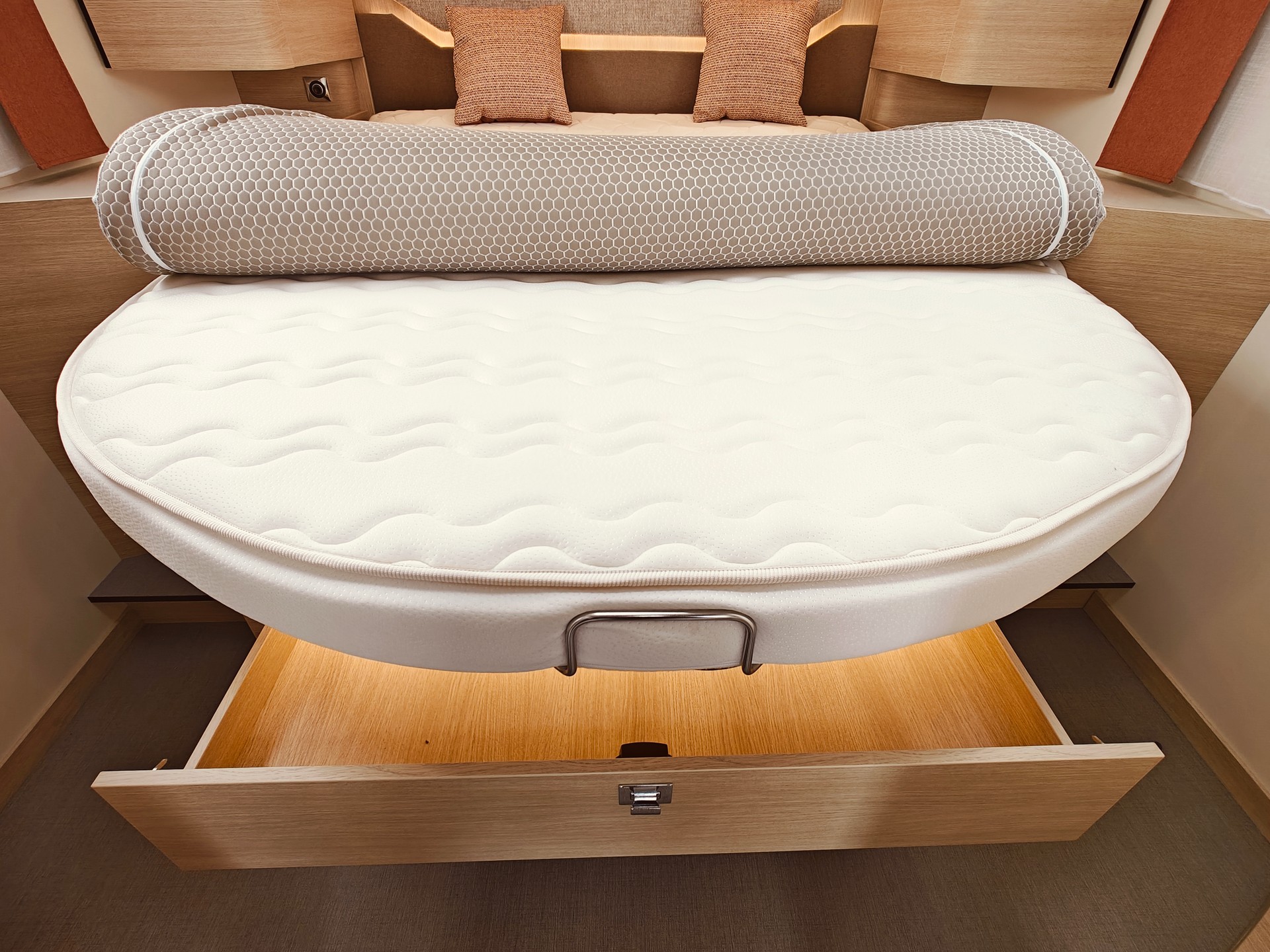 FIAT Rapido SERIE 6 696 F - Automat -- Queensbett XL -- Hubbett -- Solar & Lithium -- Dachklima -- Bodenheizung -- Clesana WC-image-18