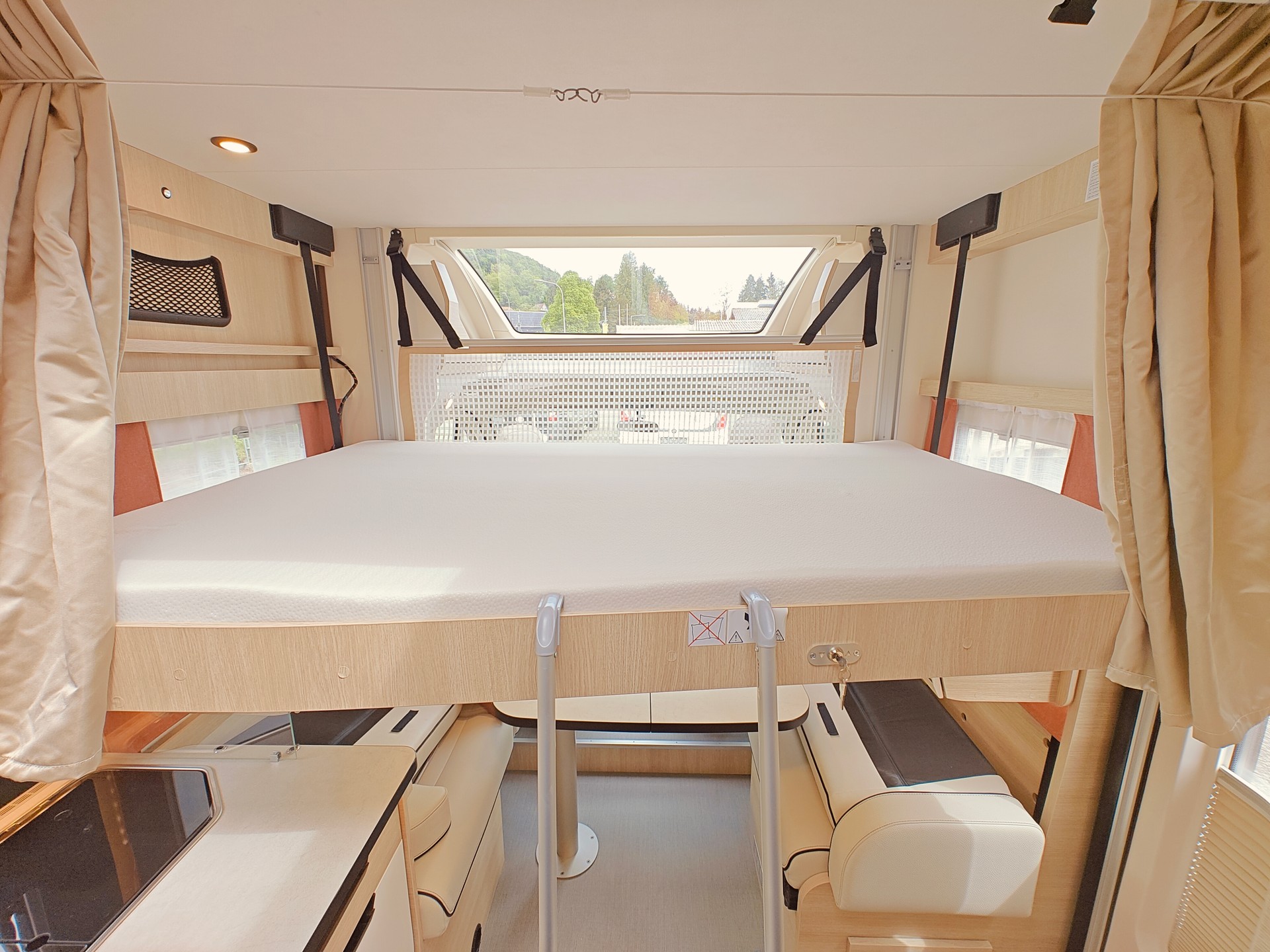 FIAT Rapido SERIE 6 696 F - Automat -- Queensbett XL -- Hubbett -- Solar & Lithium -- Dachklima -- Bodenheizung -- Clesana WC-image-27