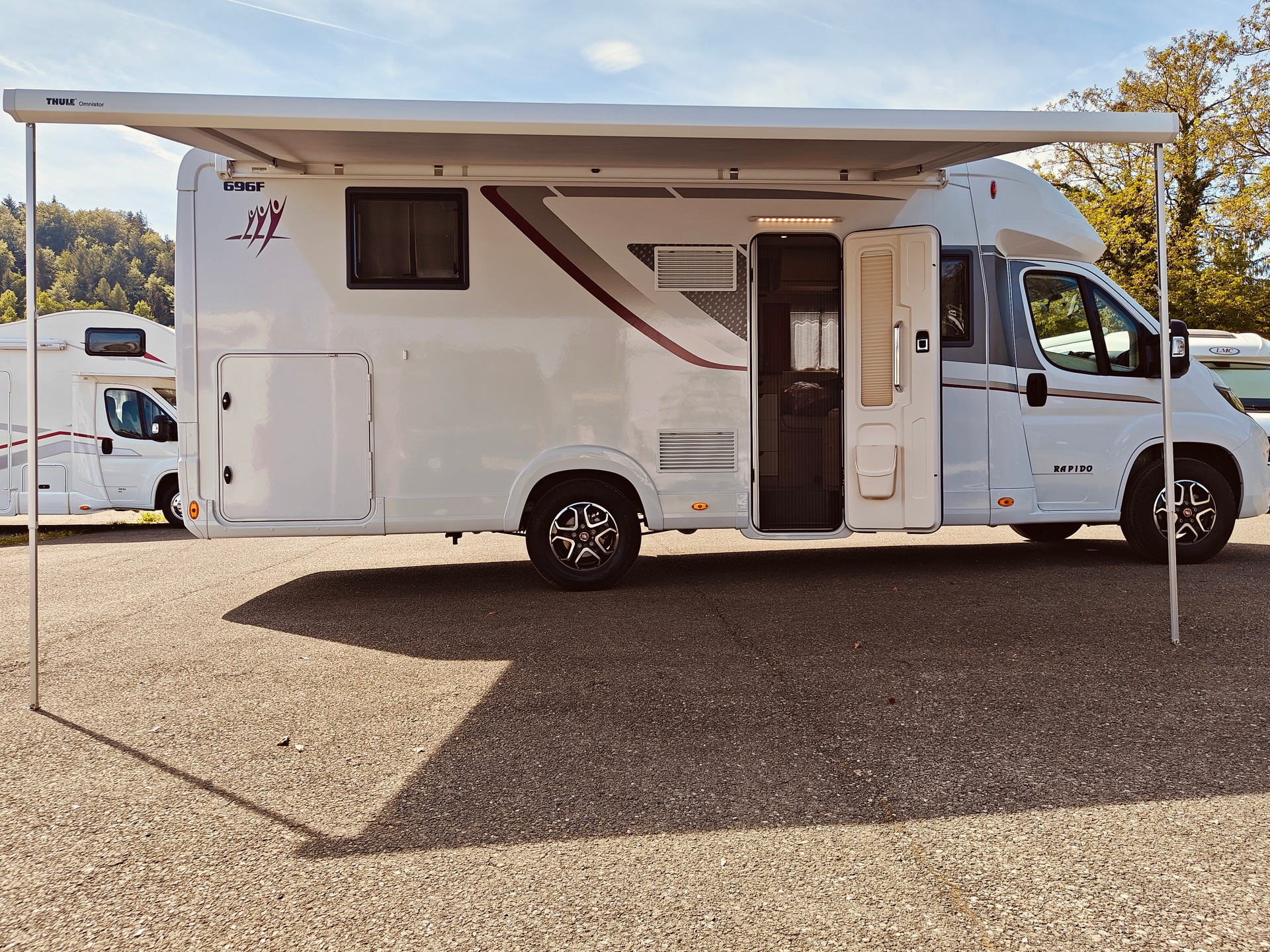 FIAT Rapido SERIE 6 696 F - Automat -- Queensbett XL -- Hubbett -- Solar & Lithium -- Dachklima -- Bodenheizung -- Clesana WC-image-9