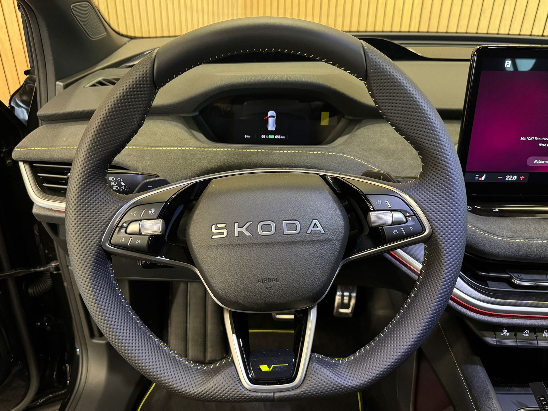 SKODA Elroq RS-MAXX 4x4 84kWh *4Jahre Werksgarantie*-image-10