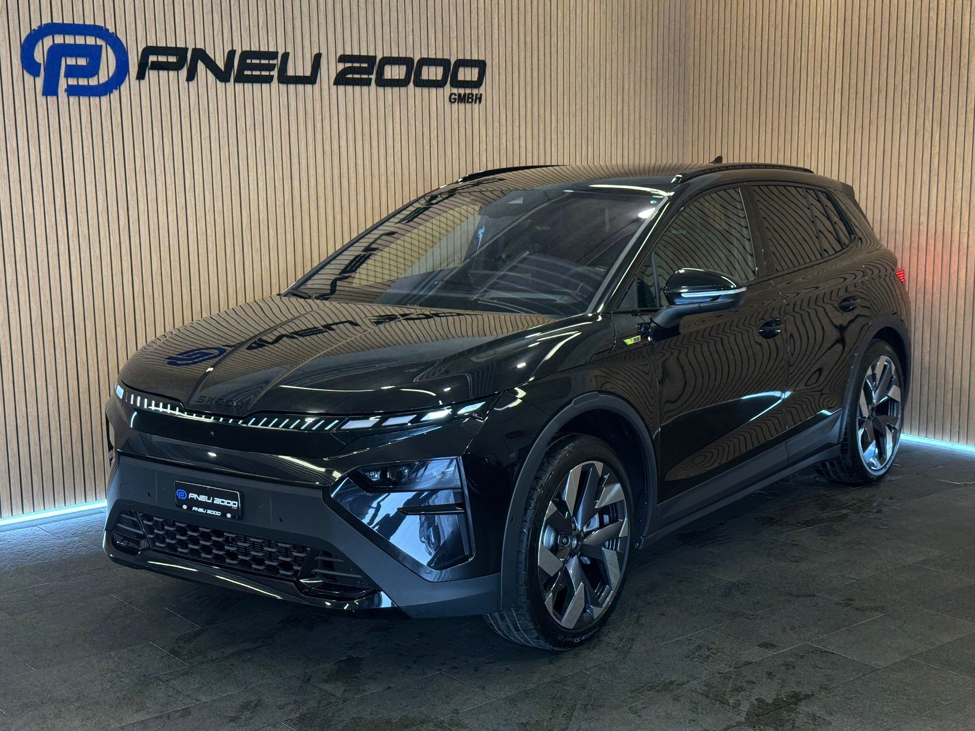 SKODA Elroq RS-MAXX 4x4 84kWh *4Jahre Werksgarantie*-image-0