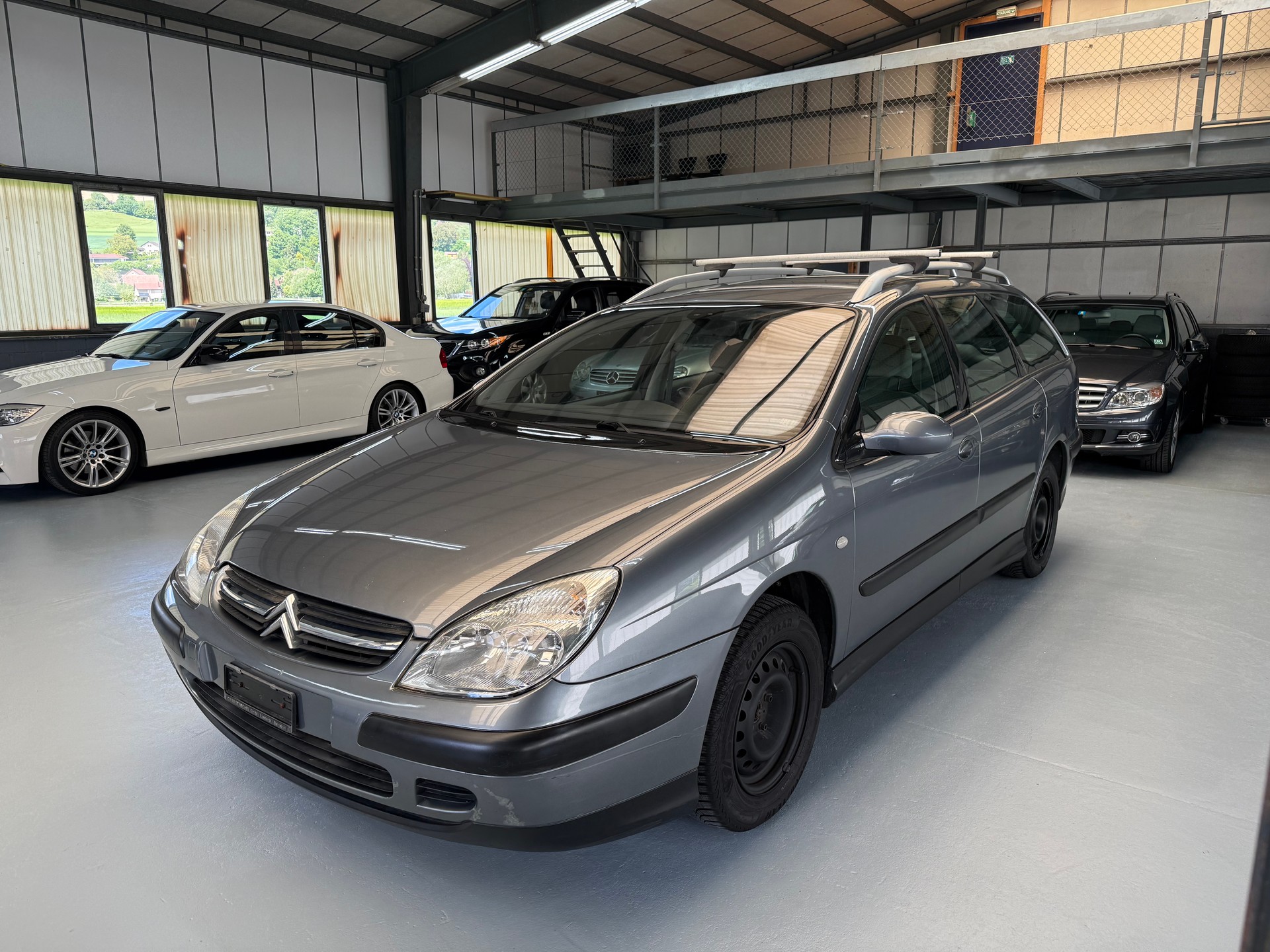 CITROEN C5 Break 2.0i 16V SX Automatic-image-6