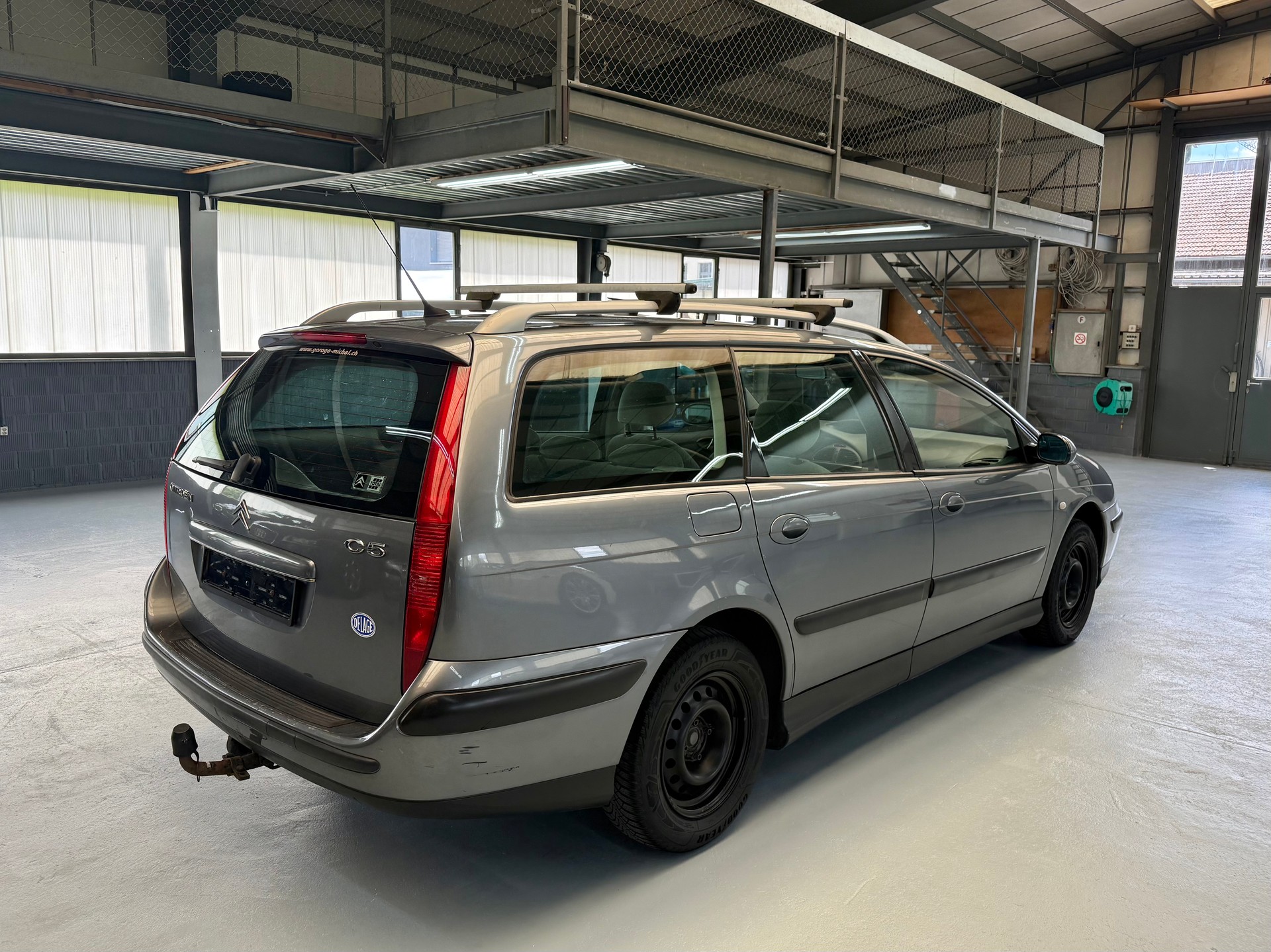 CITROEN C5 Break 2.0i 16V SX Automatic-image-4