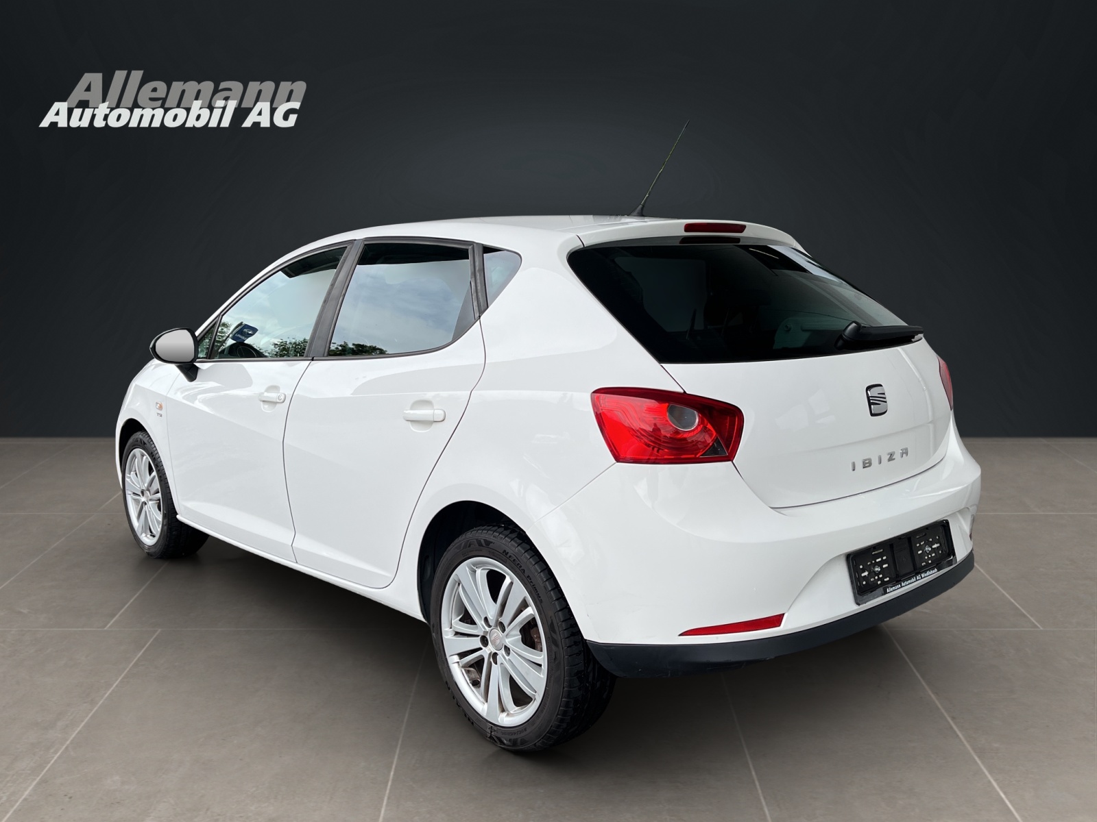SEAT Ibiza 1.2 TSI Style-image-3