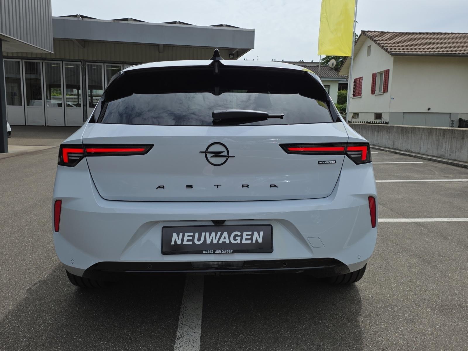 OPEL Astra 1.6 T PHEV 195 Ultimate-image-31