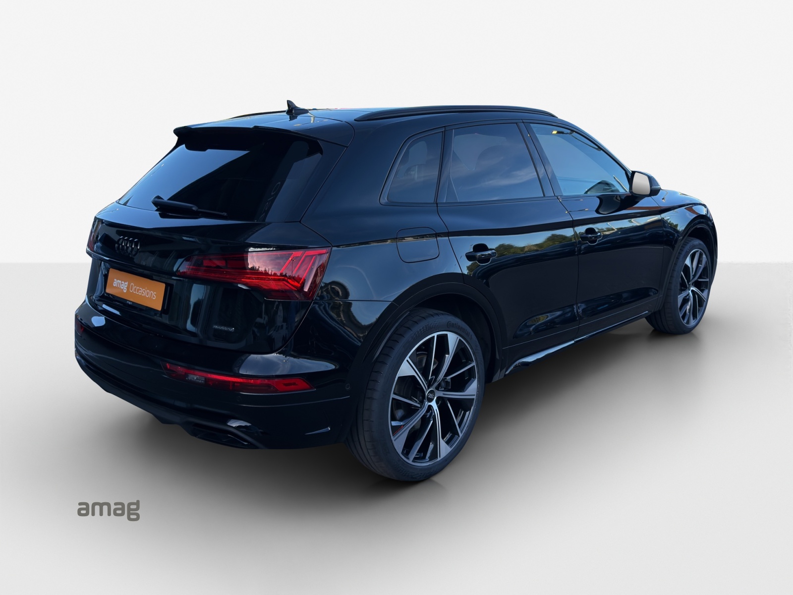AUDI Q5 Sportback 45 TFSI S line quattro S-tronic-image-4