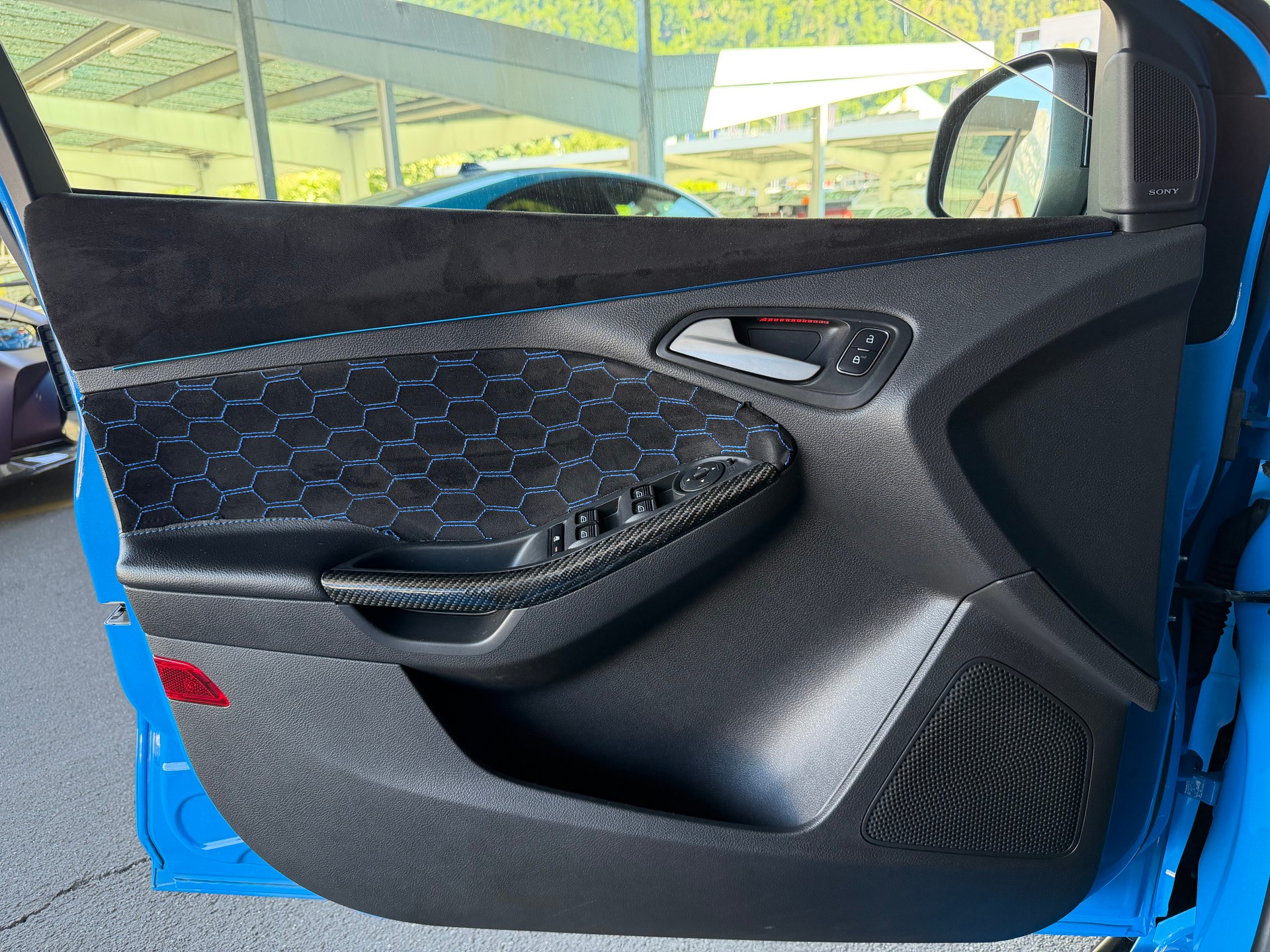 FORD Focus 2.3 EcoBoost RS+ AWD ON POINT-image-28