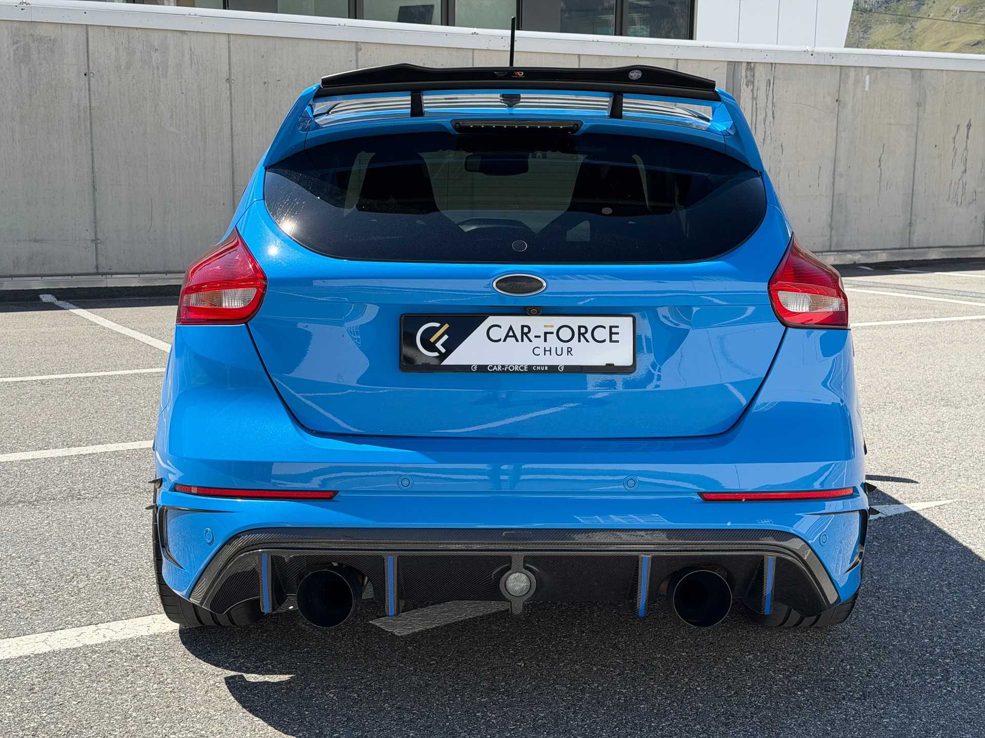 FORD Focus 2.3 EcoBoost RS+ AWD ON POINT-image-4