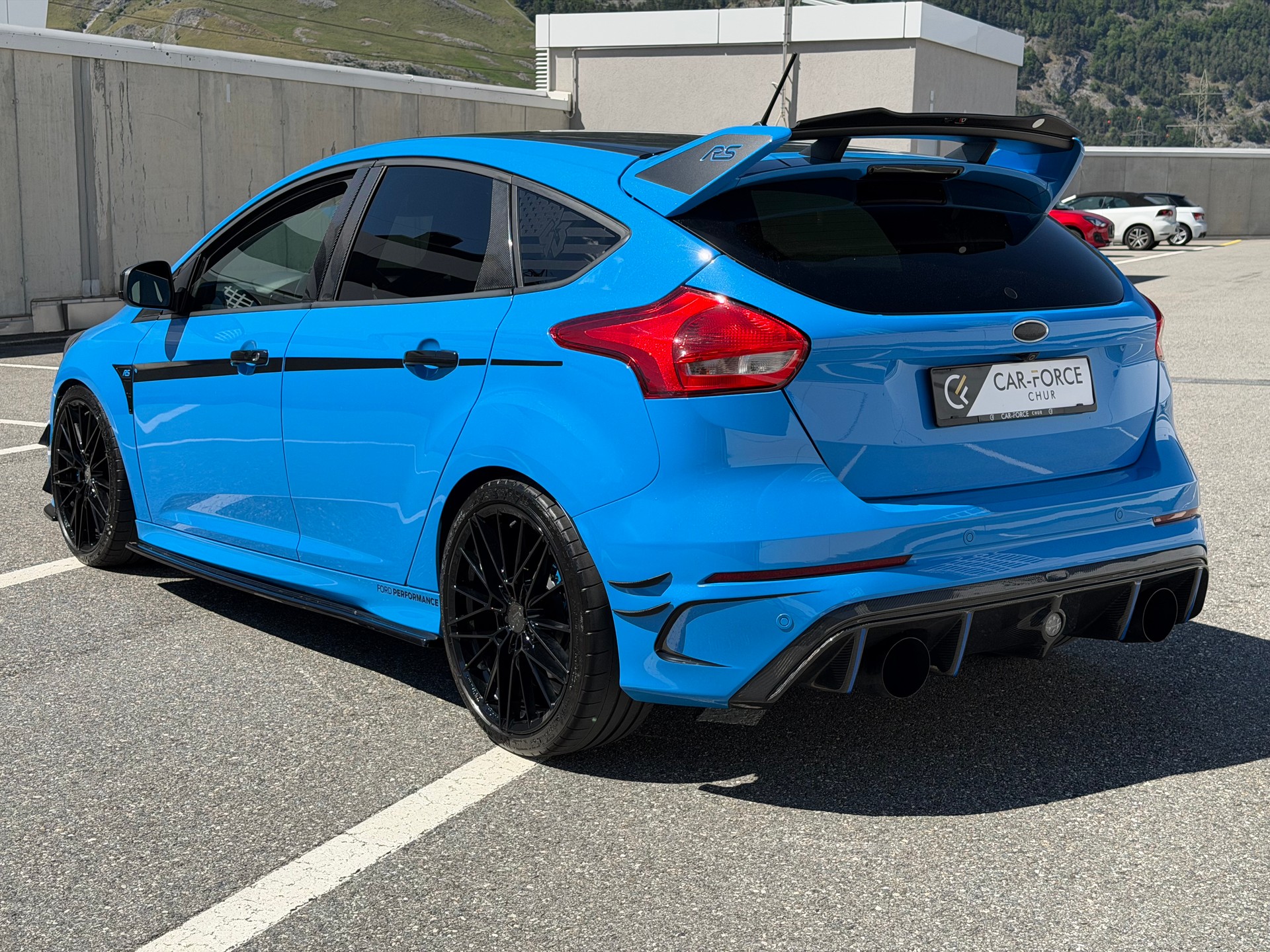FORD Focus 2.3 EcoBoost RS+ AWD ON POINT-image-3