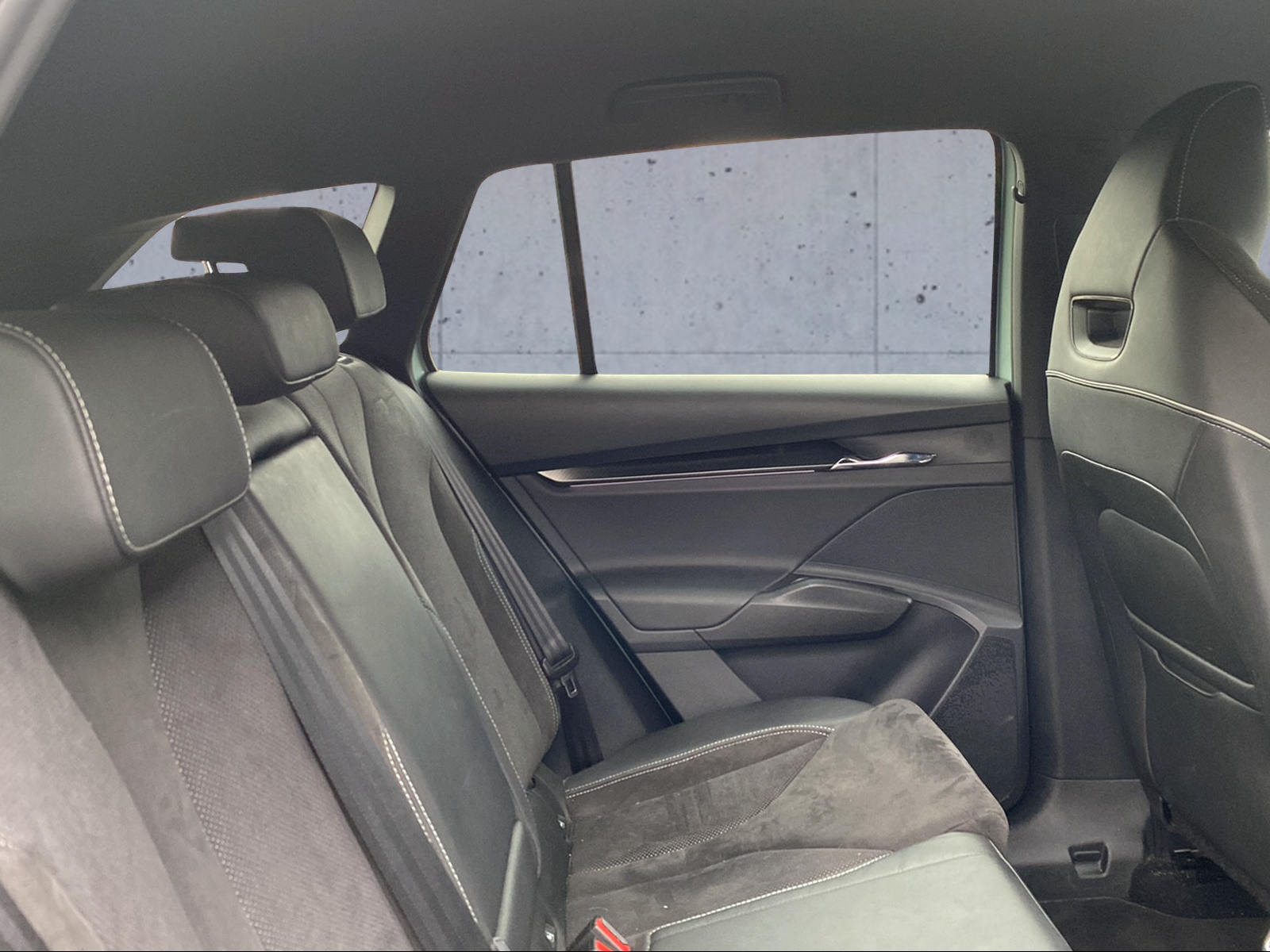 SKODA Enyaq iV 60 SportLine-image-6