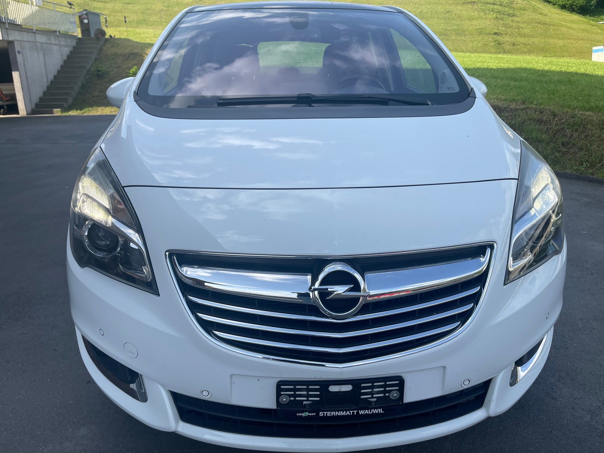 OPEL Meriva 1.4 Turbo Active Edition Automatic-image-0