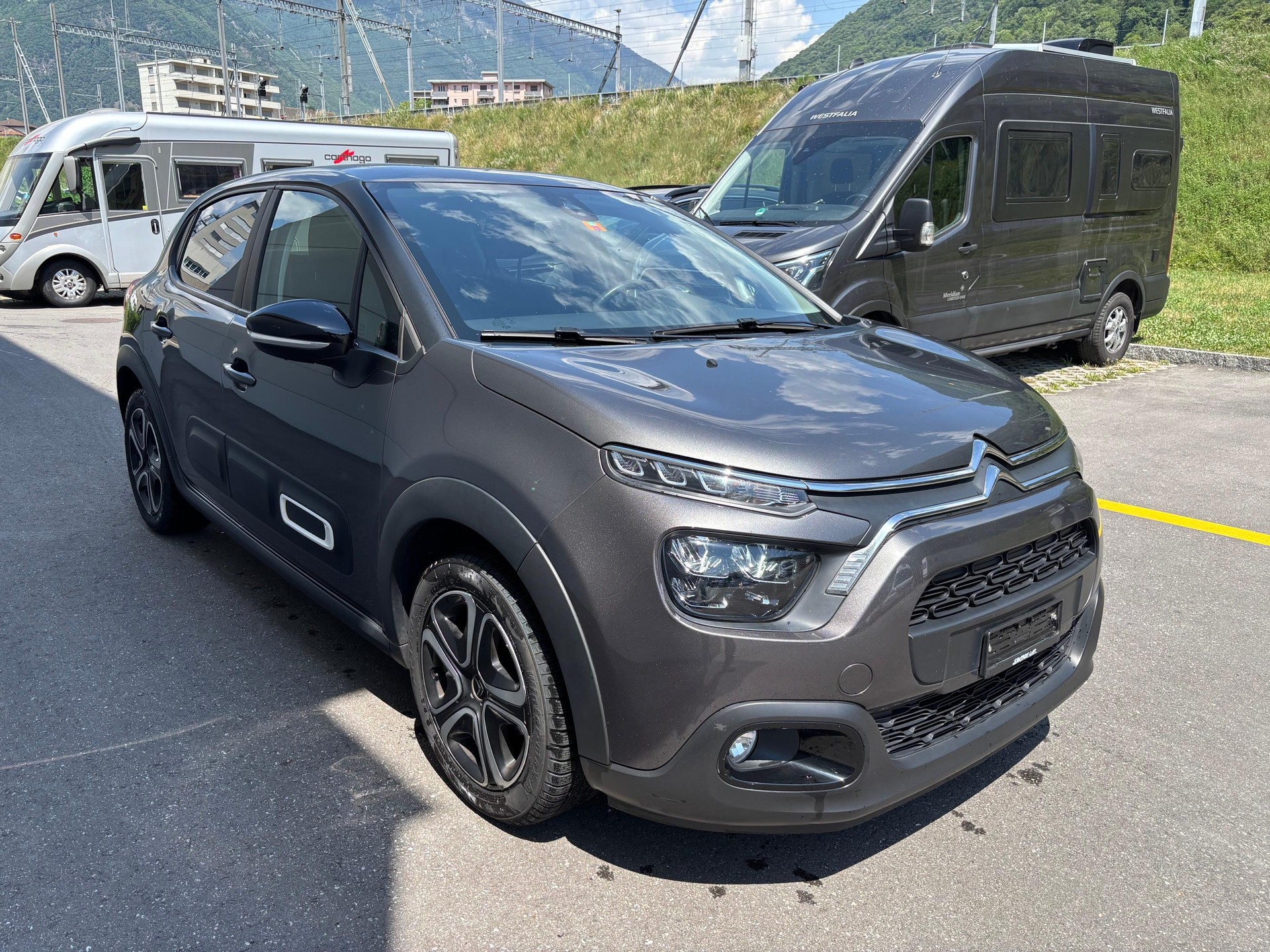 CITROEN C3 1.2 PureTech Swiss Edition