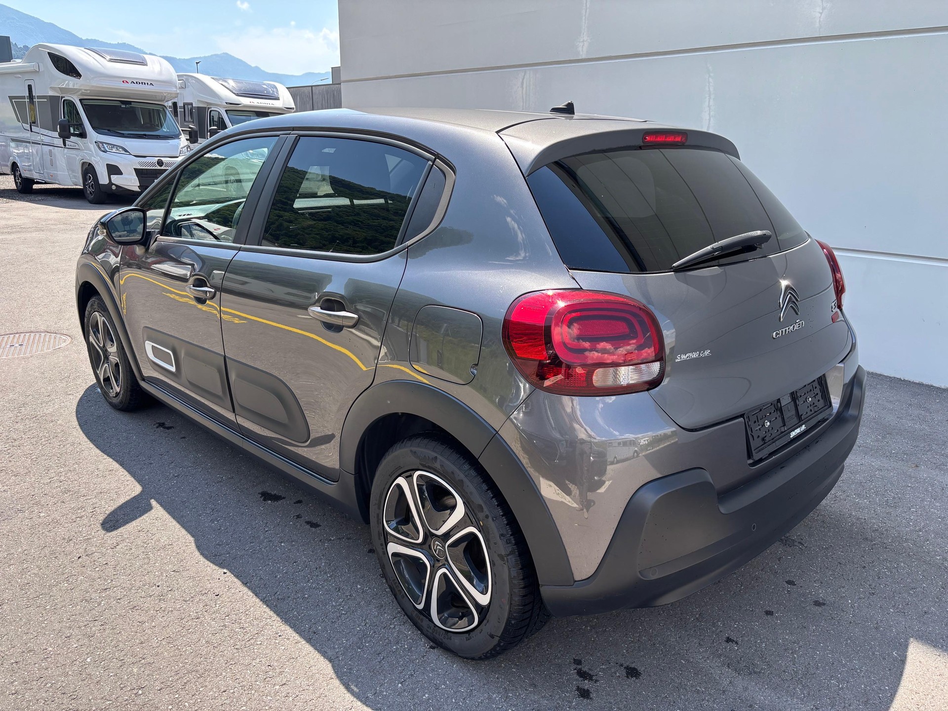 CITROEN C3 1.2 PureTech Swiss Edition-image-4