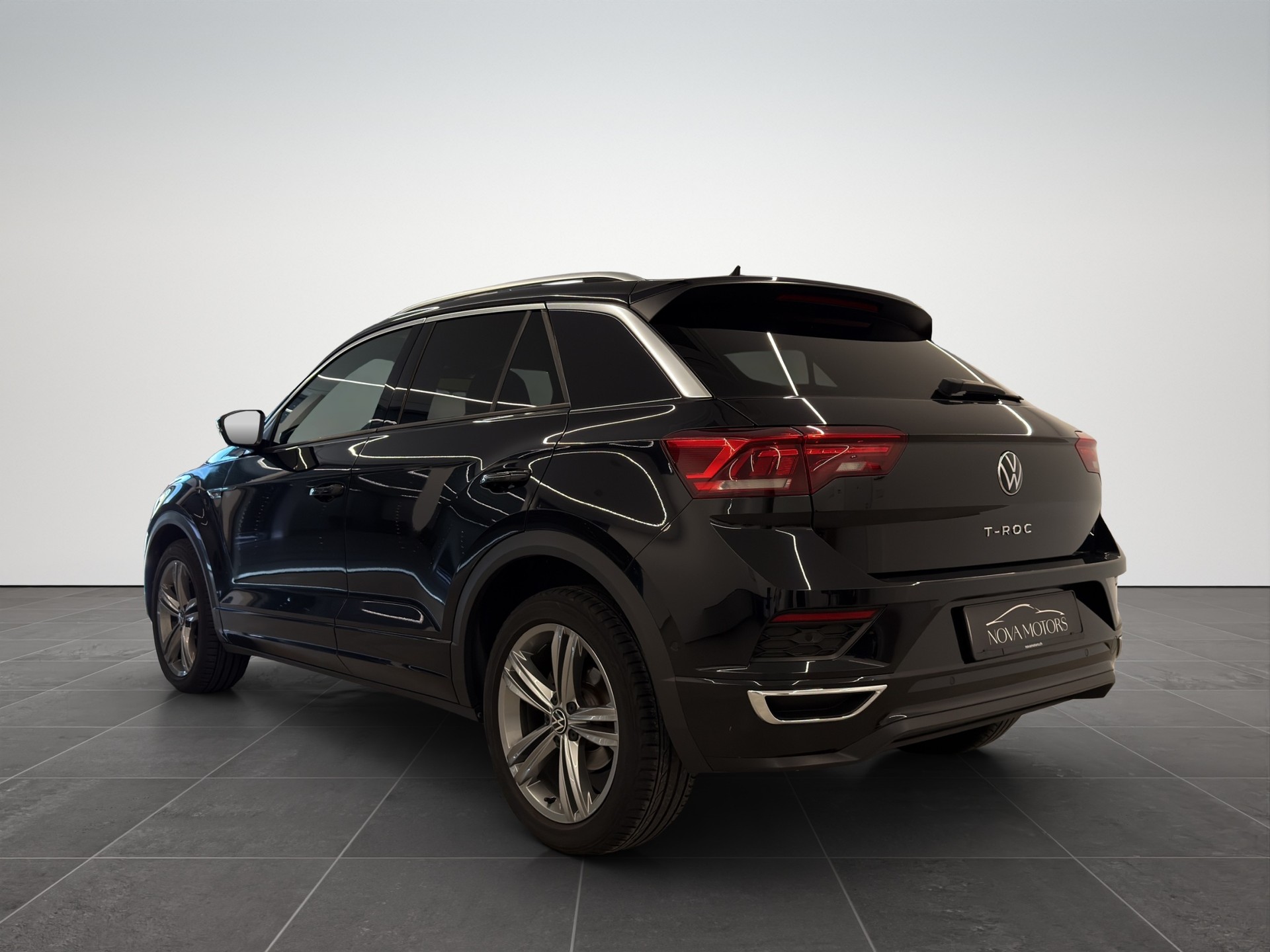 VW T-Roc 1.5 TSI EVO Sport DSG-image-3
