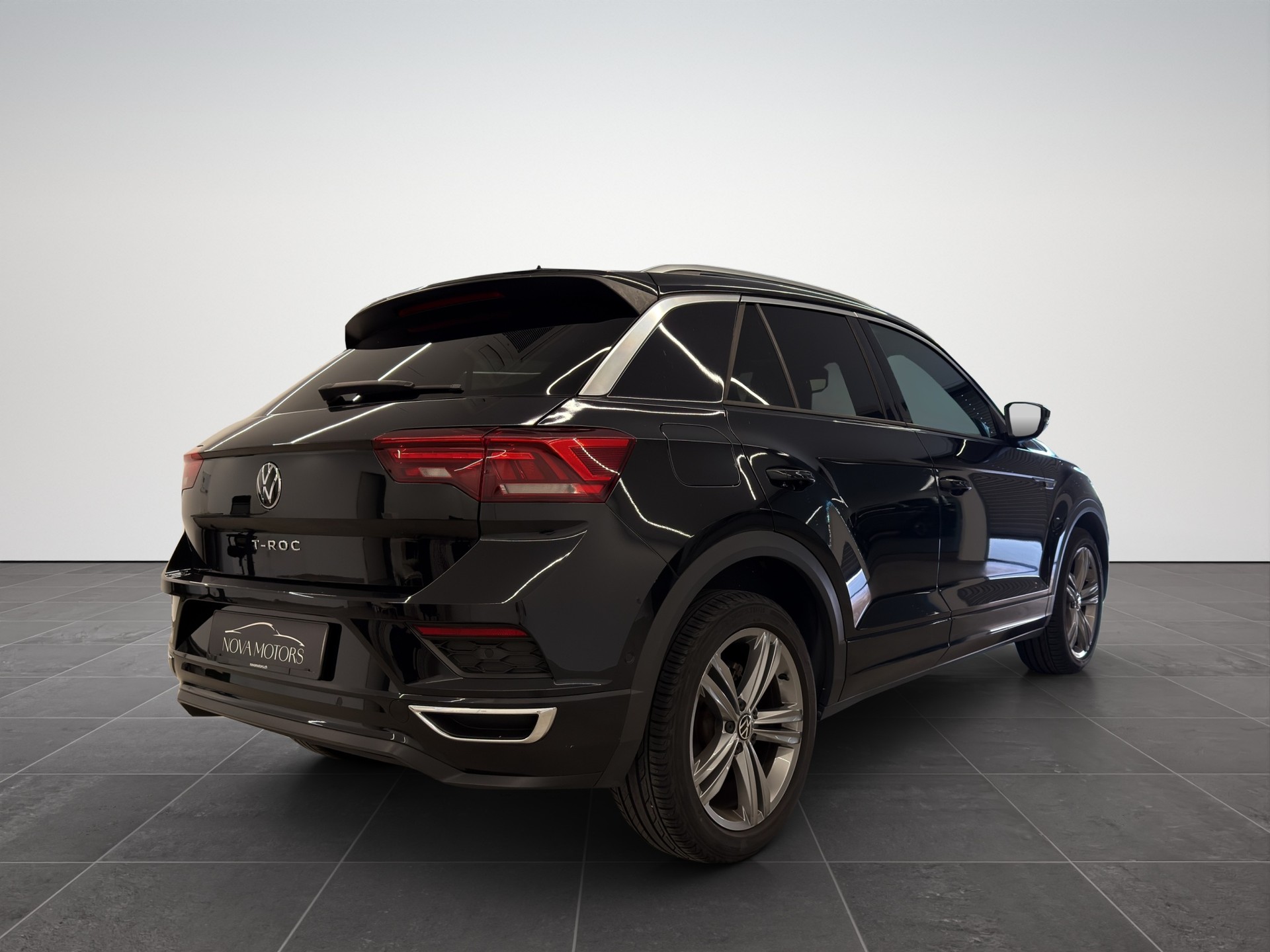 VW T-Roc 1.5 TSI EVO Sport DSG-image-5