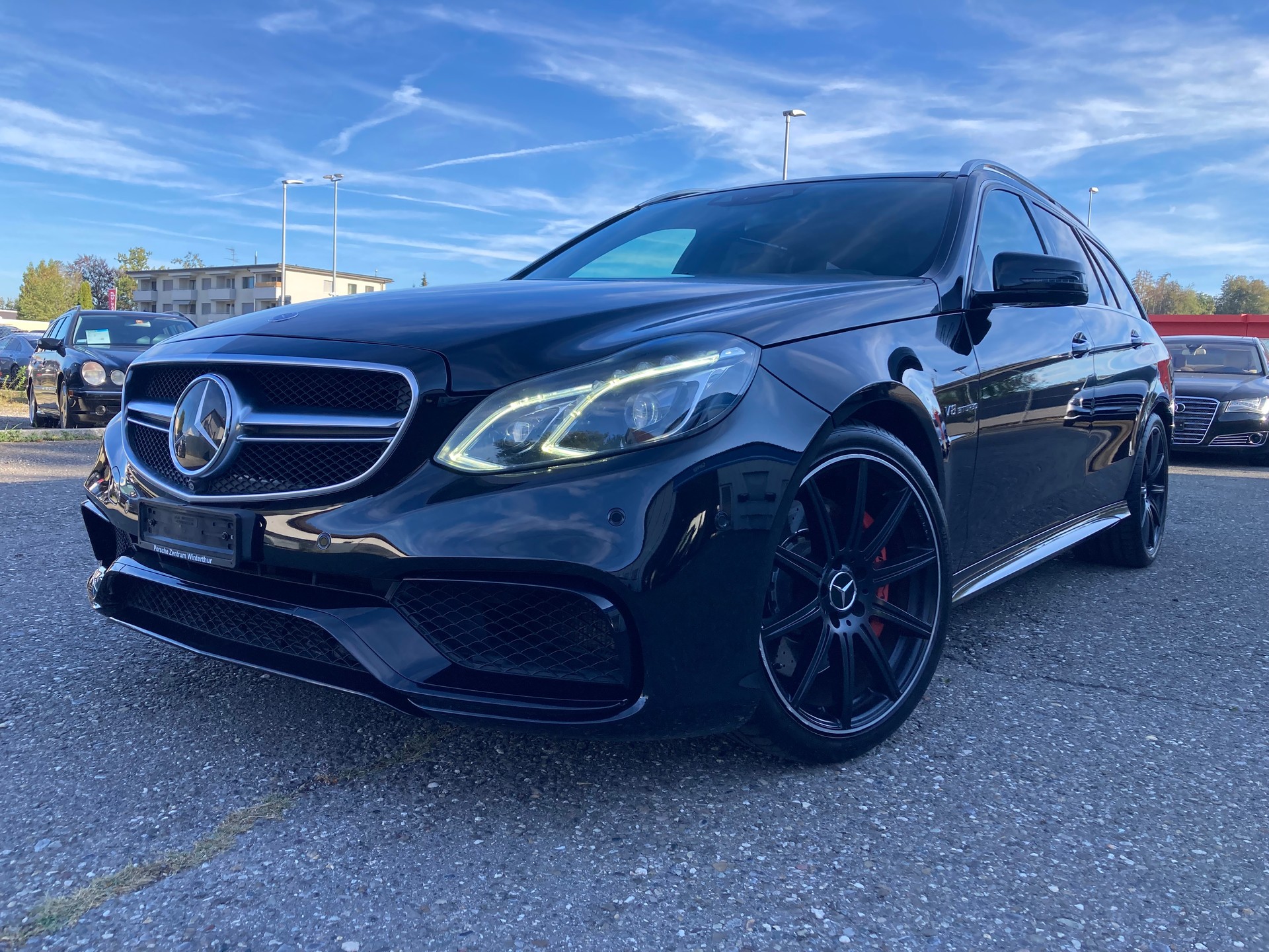 MERCEDES-BENZ E 63 AMG S 4Matic Speedshift Driver Package