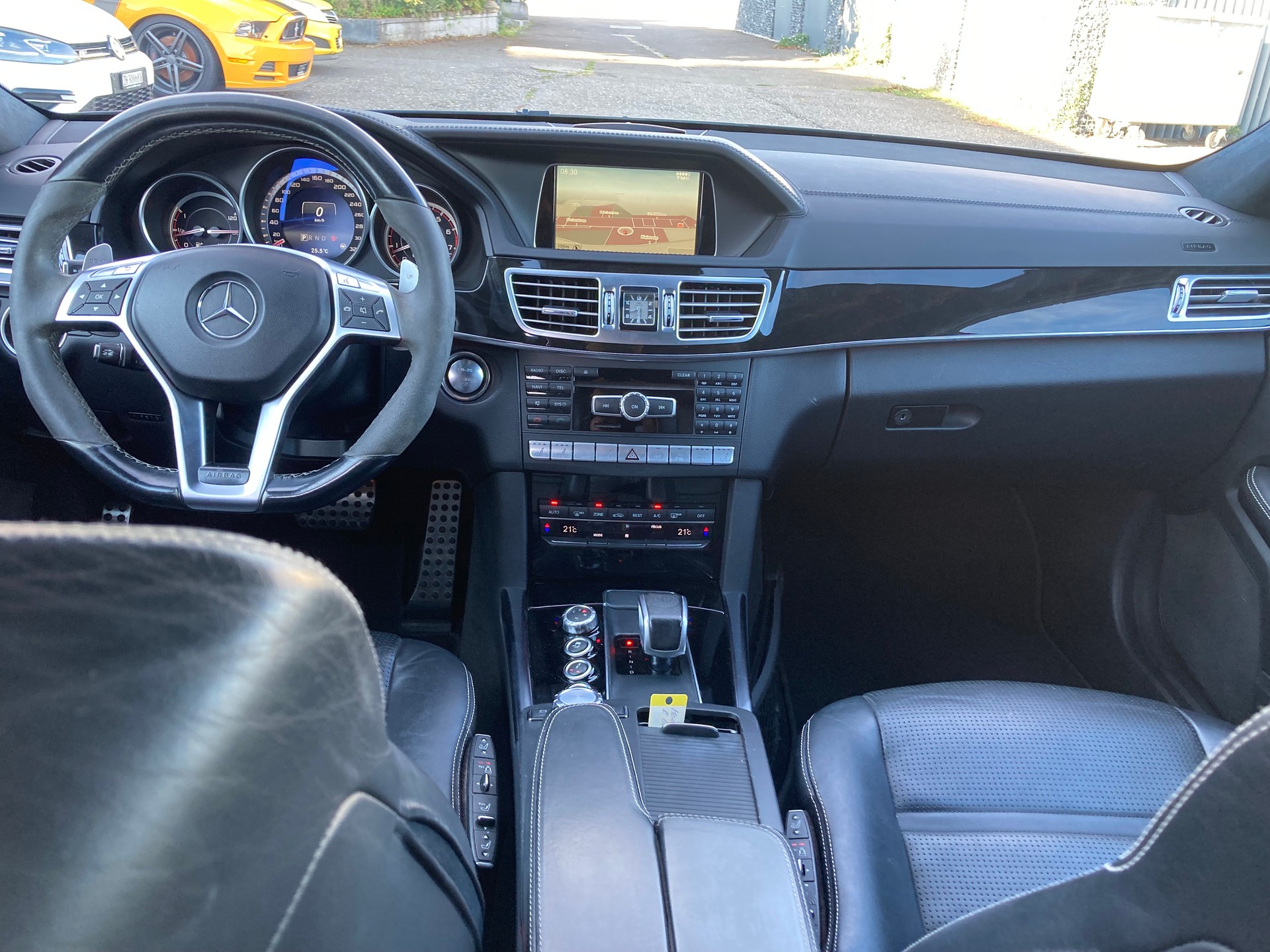 MERCEDES-BENZ E 63 AMG S 4Matic Speedshift Driver Package-image-9