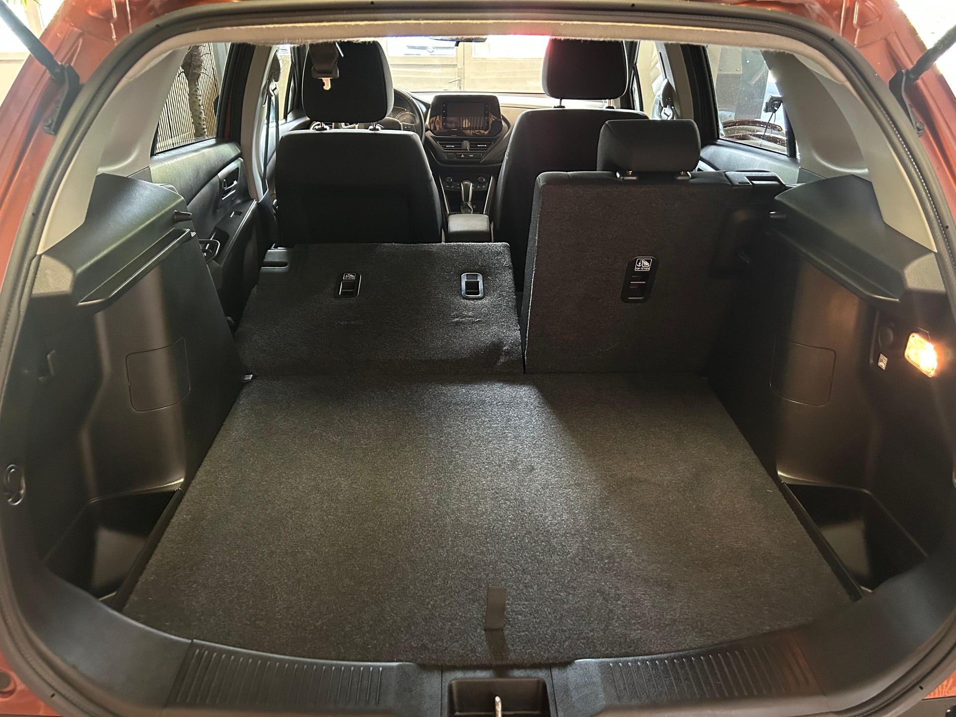 SUZUKI S-Cross 1.4 T Compact+ Hybrid 4x4-image-19