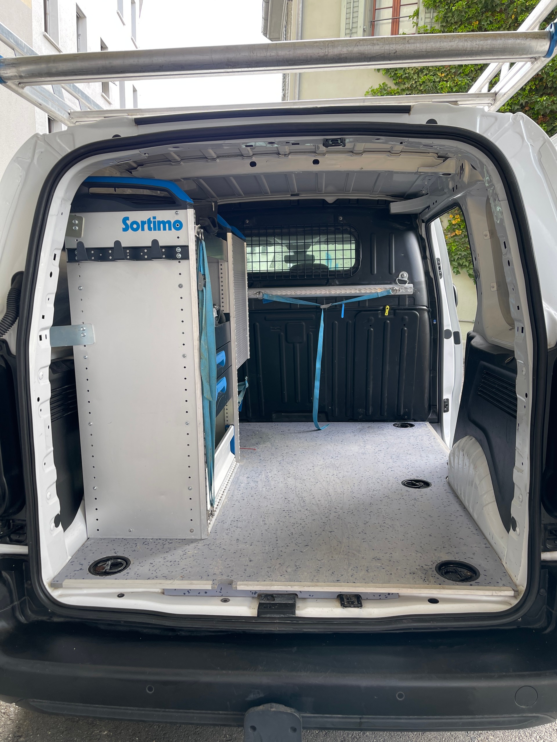 TOYOTA Proace City Van EV 50 kWh Active Medium-image-5