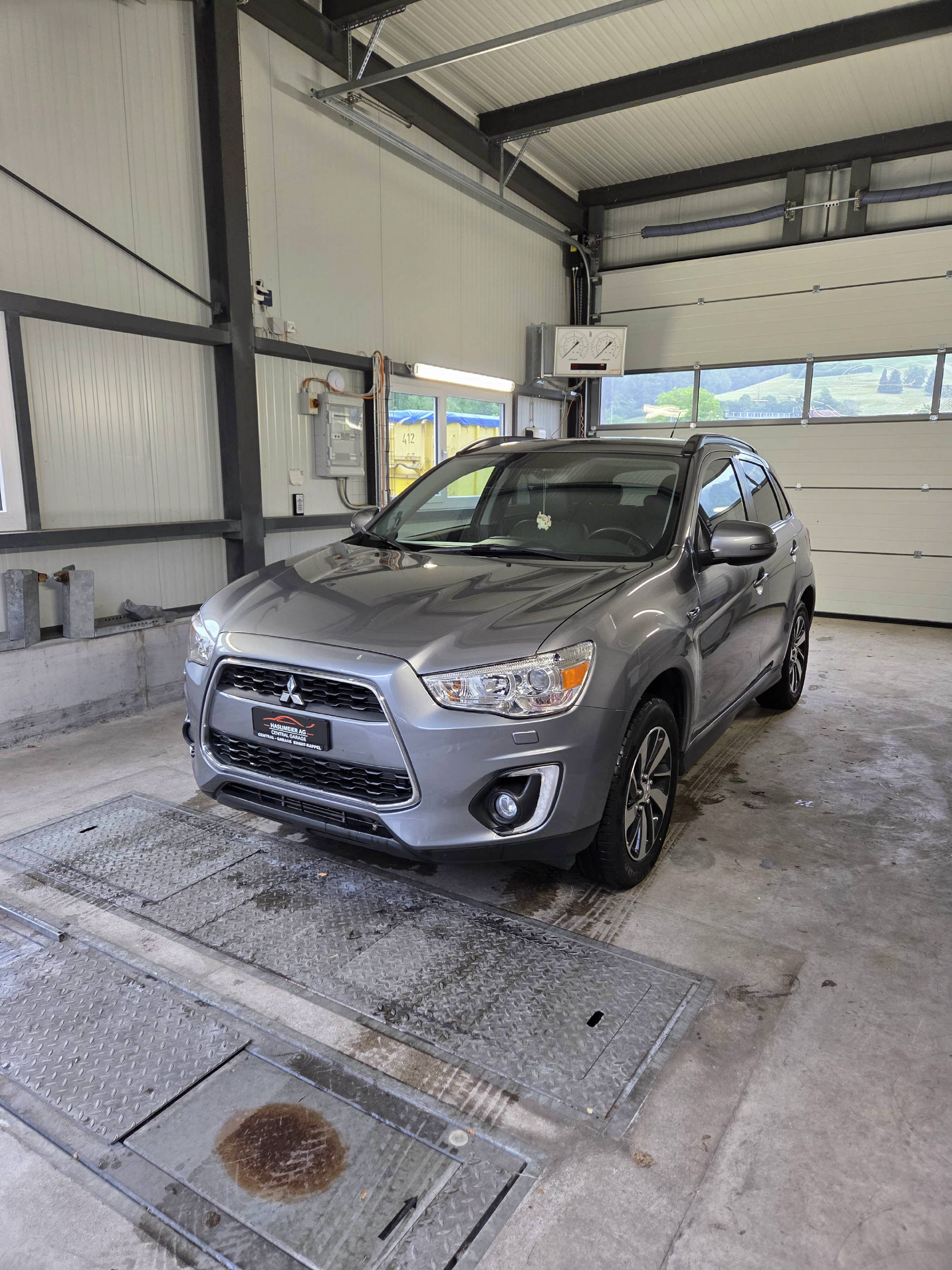 MITSUBISHI ASX 2.2 DID Celebration 300K 4x4-image-0
