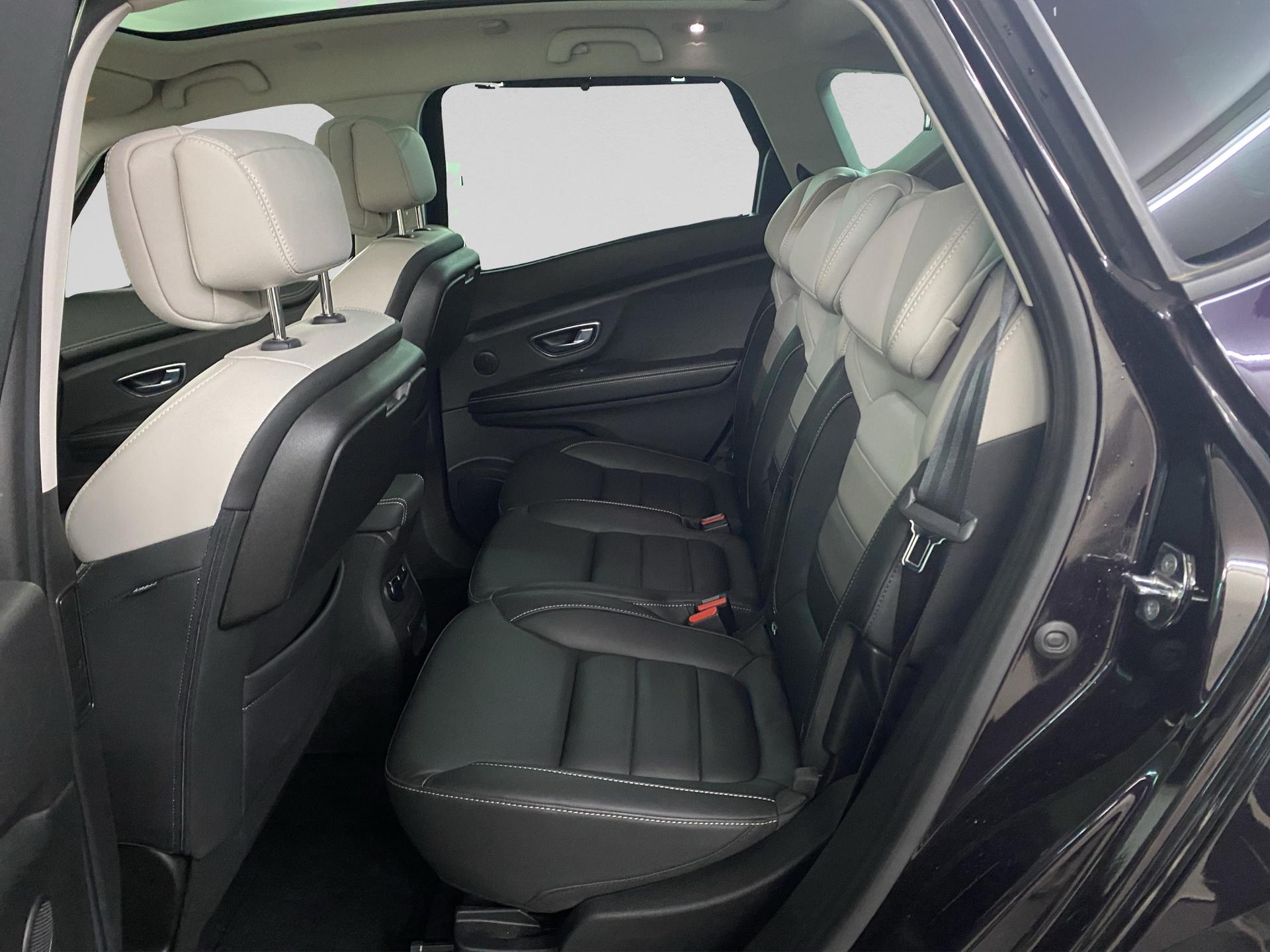 RENAULT Scénic 1.6 dCi Initiale Paris EDC-image-21