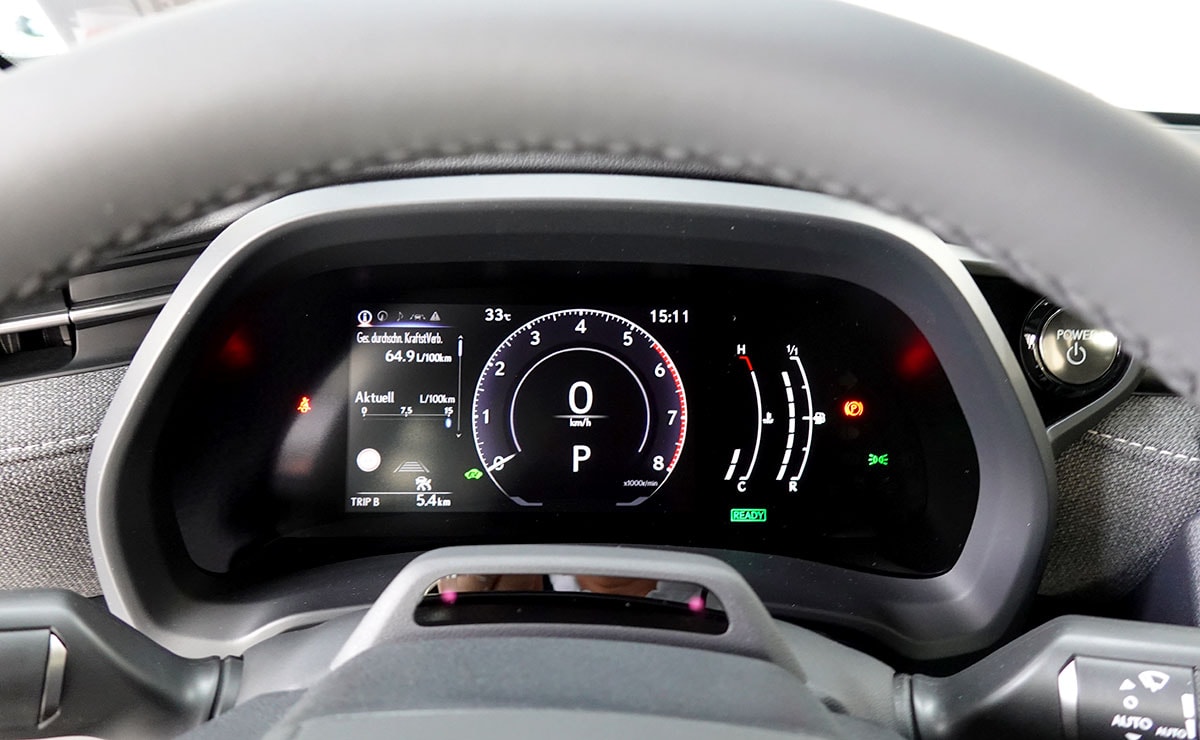 LEXUS LBX FWD Impression CVT-image-11