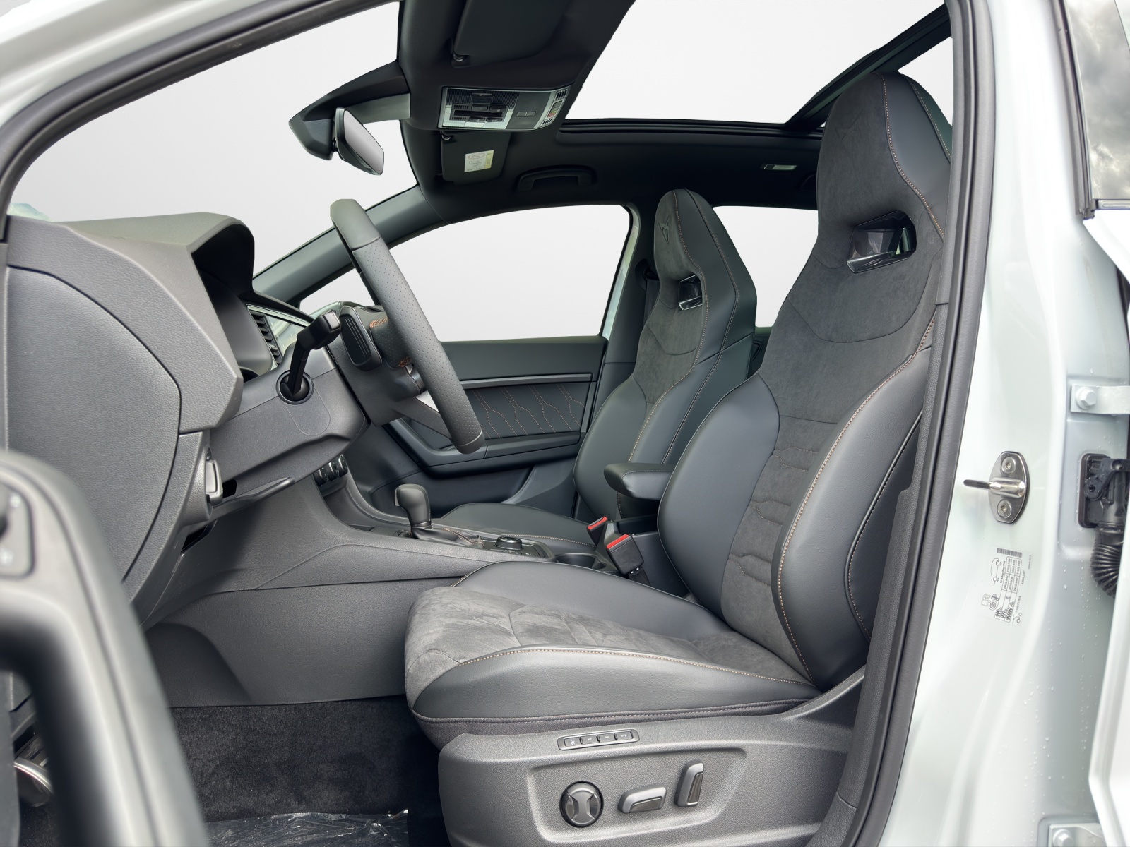 CUPRA Ateca 2.0 TSI VZ 4Drive DSG-image-4