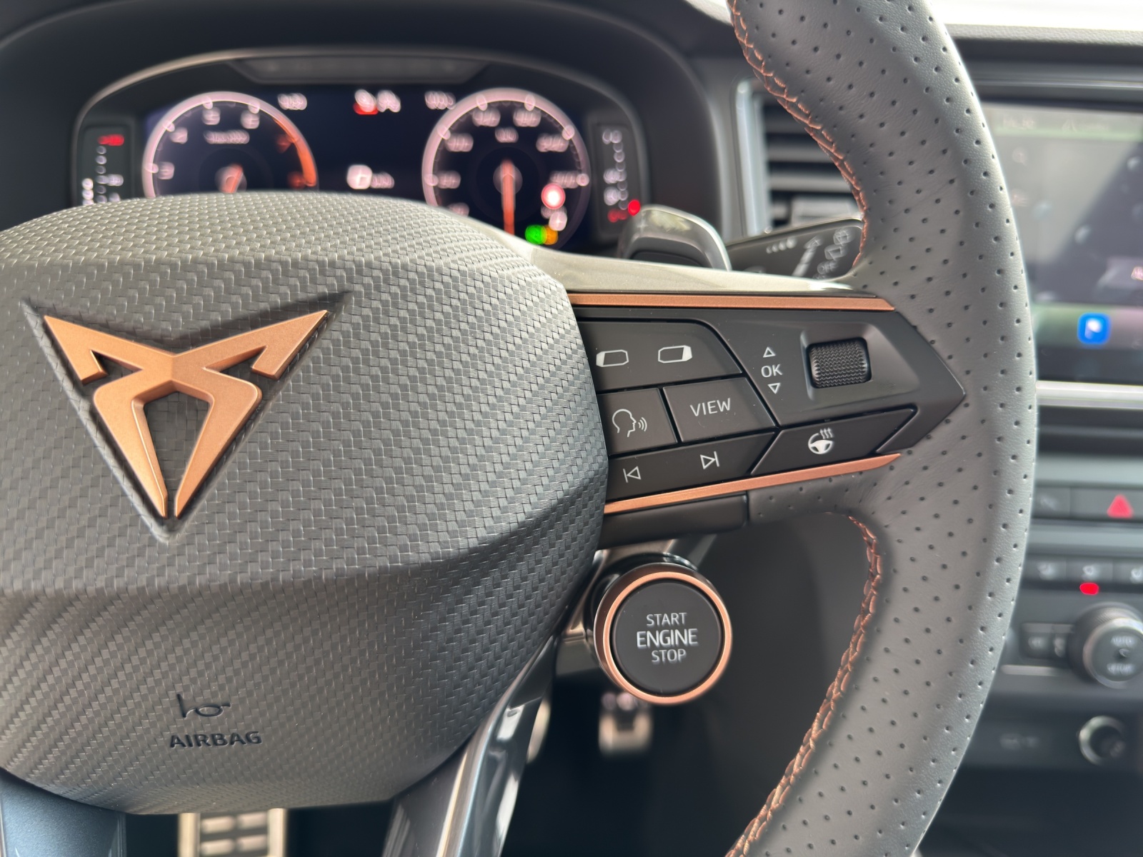 CUPRA Ateca 2.0 TSI VZ 4Drive DSG-image-8