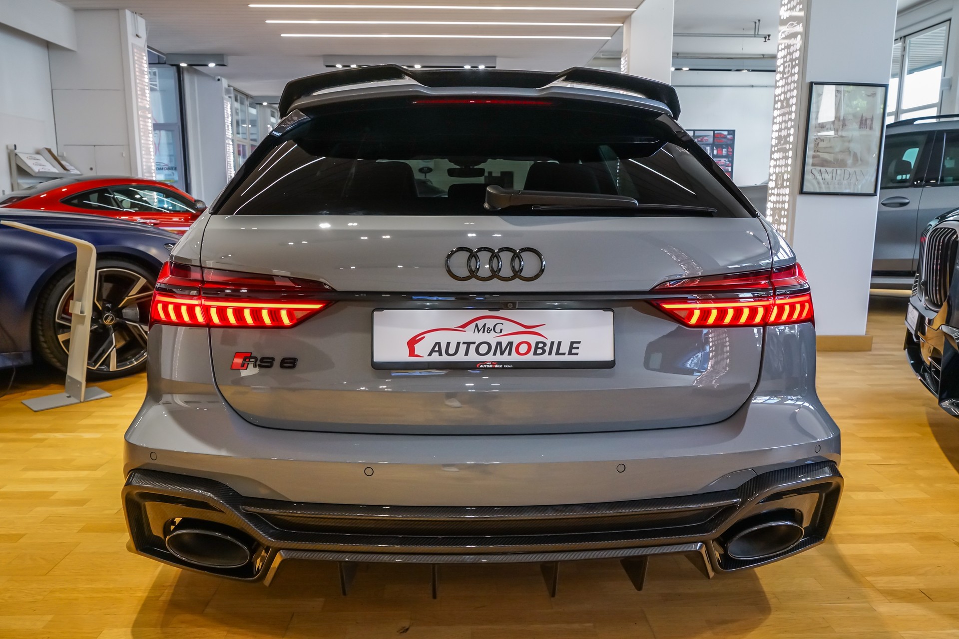 AUDI RS6 Avant 4.0 TFSI V8 quattro Carbon Bodykit-image-7