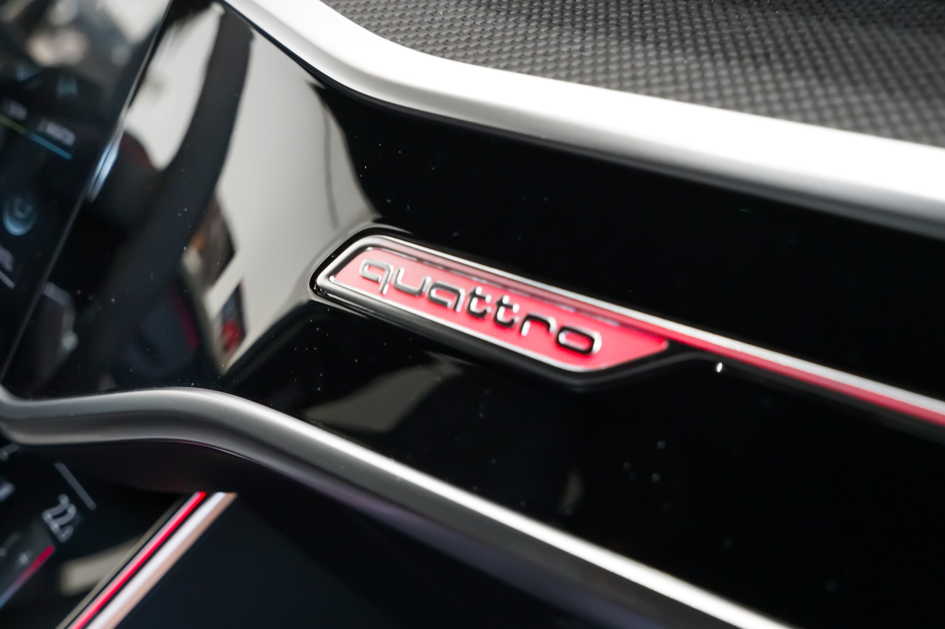 AUDI RS6 Avant 4.0 TFSI V8 quattro Carbon Bodykit-image-28