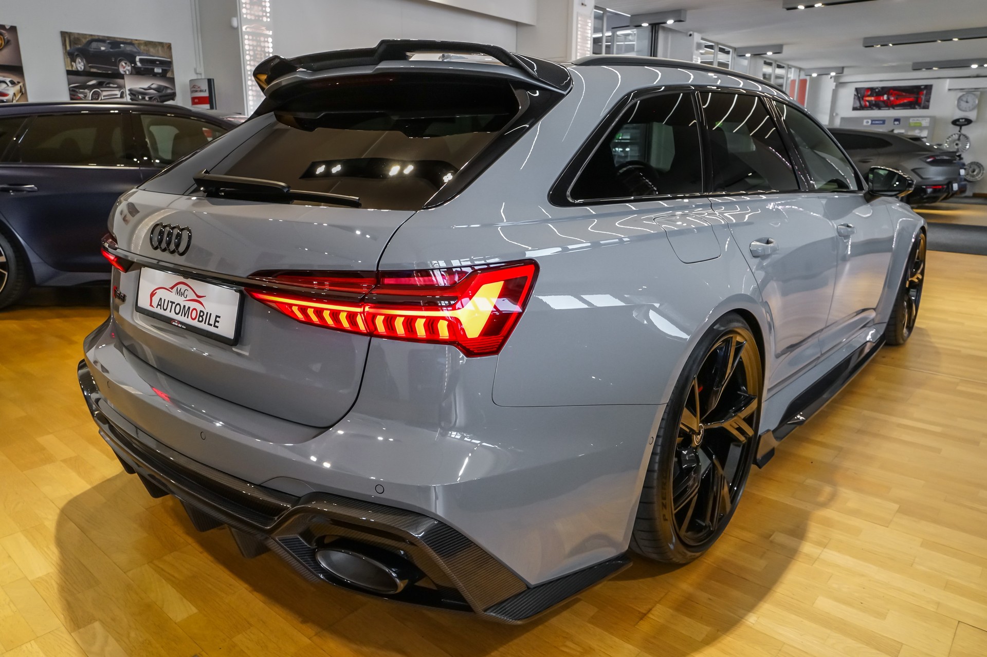 AUDI RS6 Avant 4.0 TFSI V8 quattro Carbon Bodykit-image-8