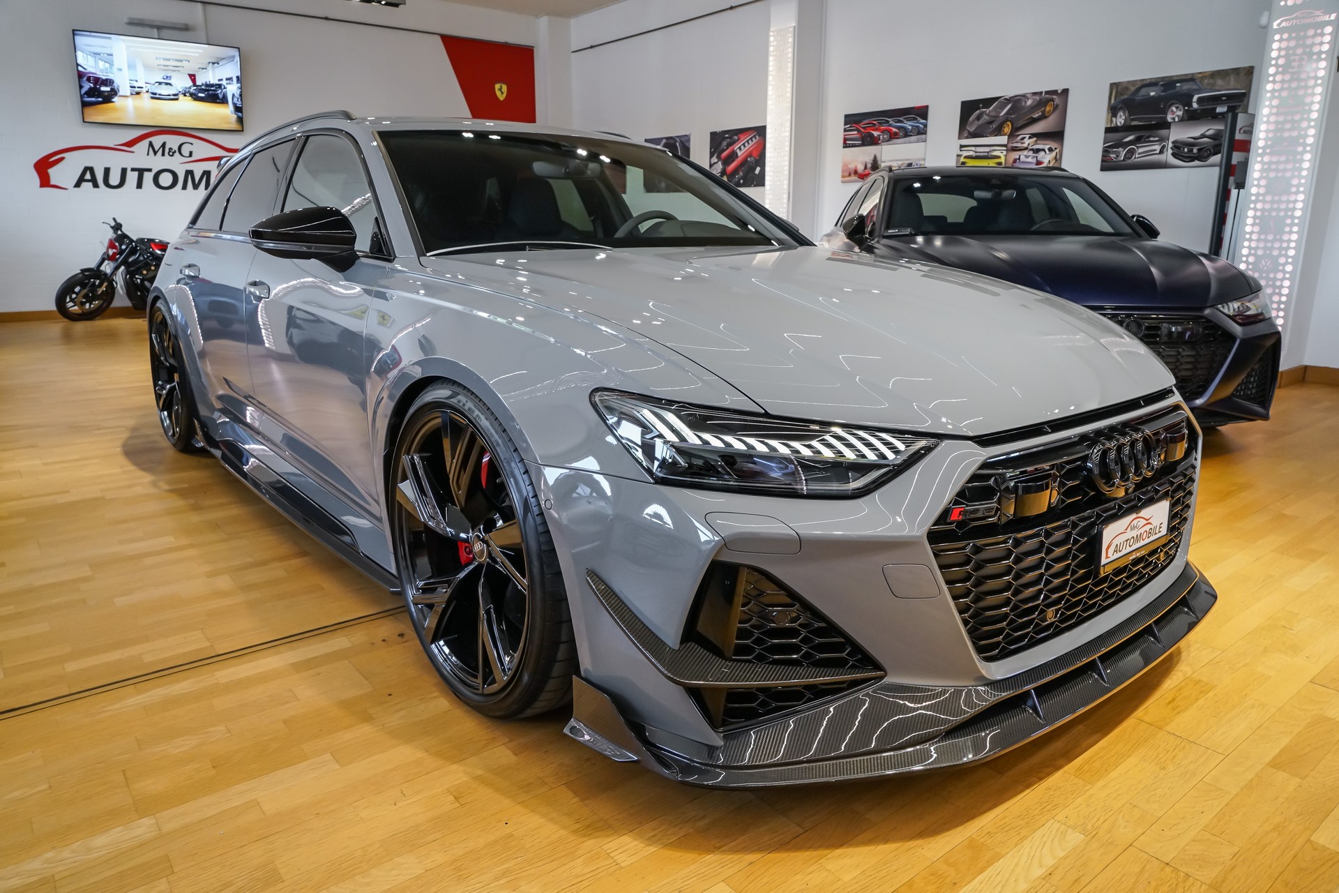 AUDI RS6 Avant 4.0 TFSI V8 quattro Carbon Bodykit-image-2
