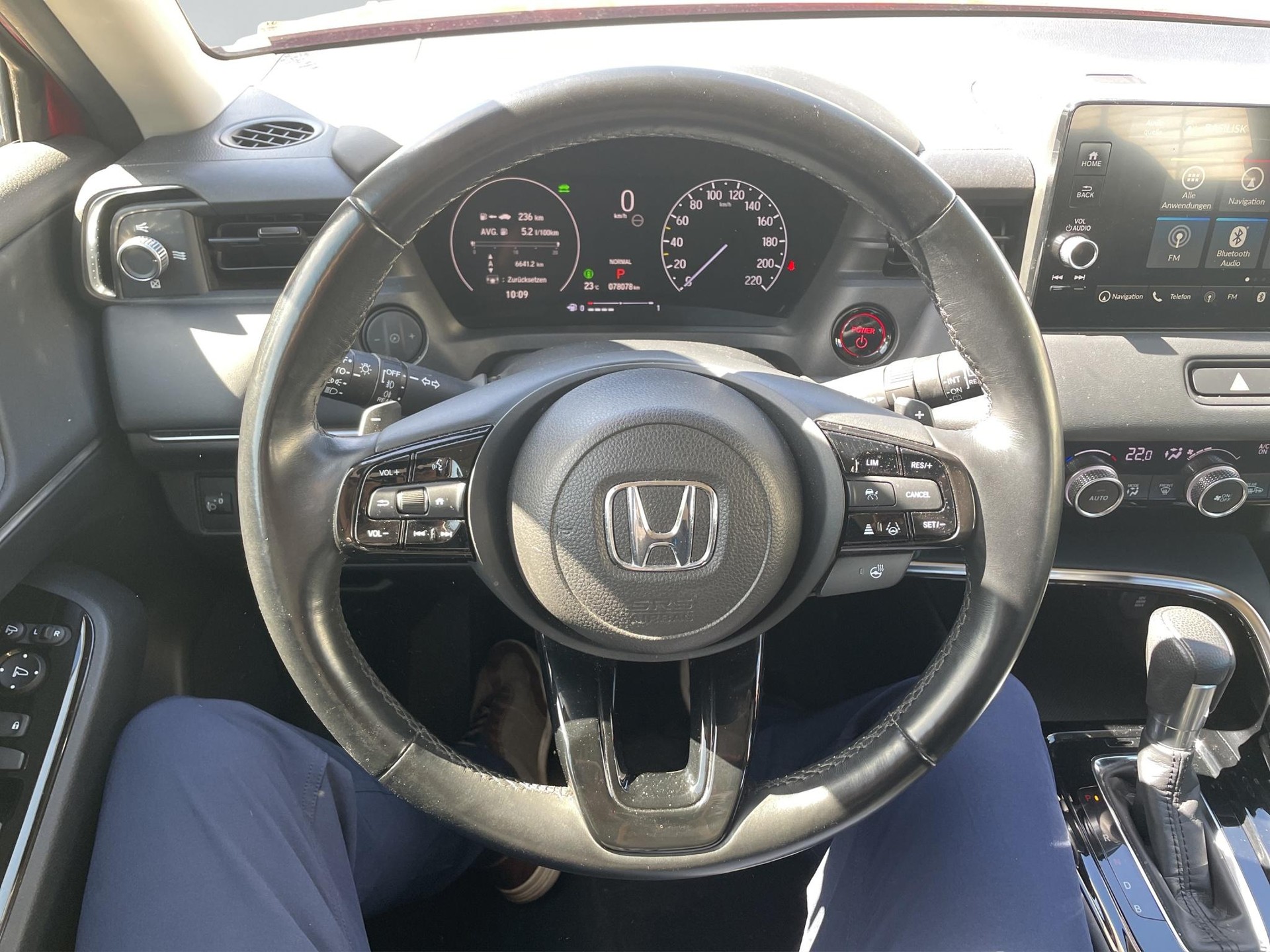 HONDA HR-V 1.5 i-MMD Advance-image-10